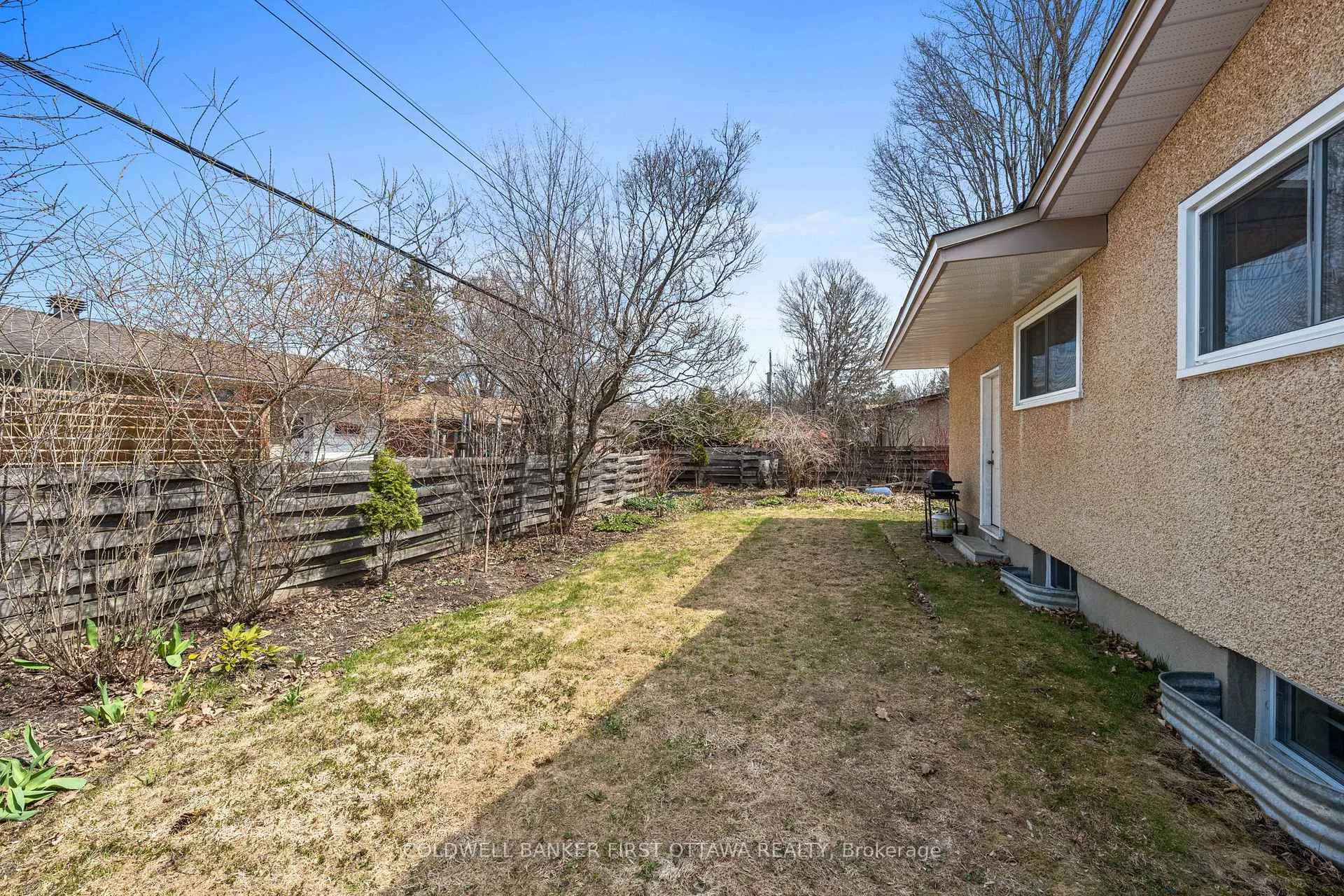 Photo 6 of 54 Evergreen Drive, Ottawa, Lynwood Village — HOMEH