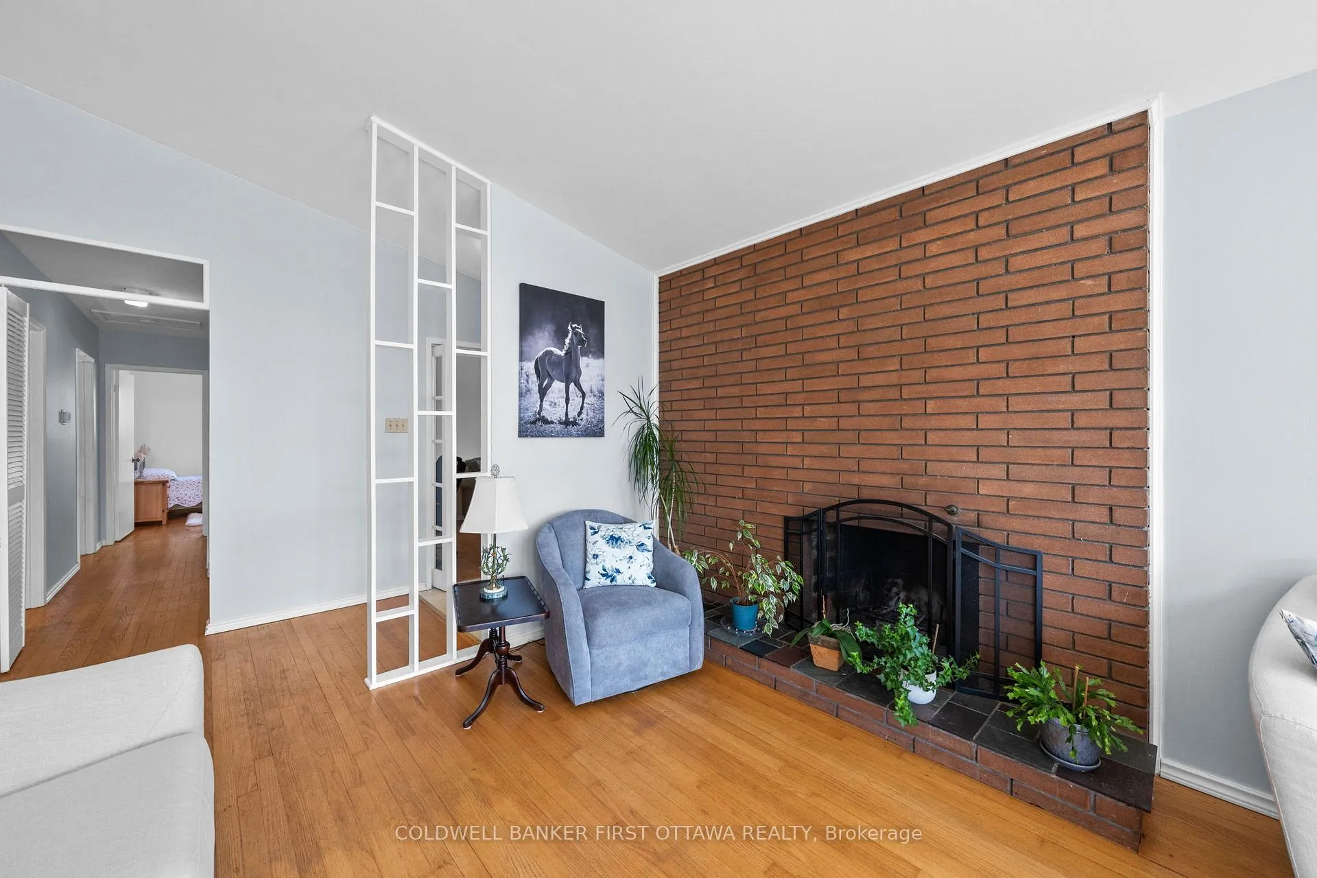 Photo 21 of 54 Evergreen Drive, Ottawa, Lynwood Village — HOMEH