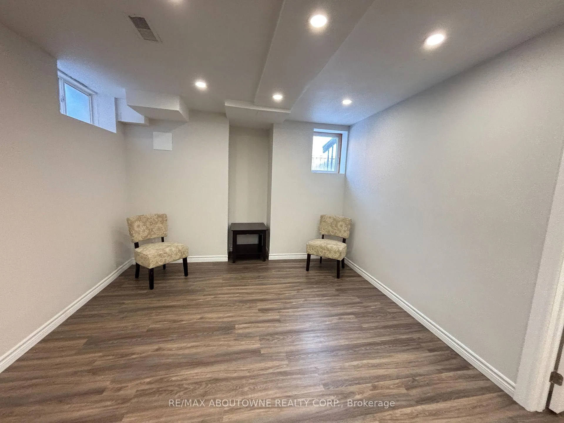 Photo 5 of Unit Bsmt, 4640 Doug Wright Drive, Burlington, Alton — HOMEH