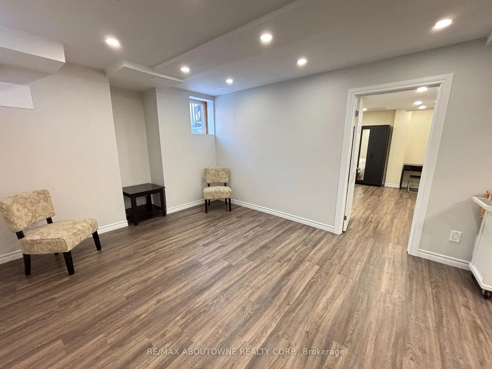 Photo 7 of Unit Bsmt, 4640 Doug Wright Drive, Burlington, Alton — HOMEH