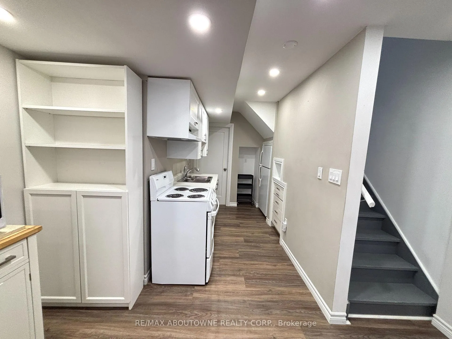 Photo 15 of Unit Bsmt, 4640 Doug Wright Drive, Burlington, Alton — HOMEH