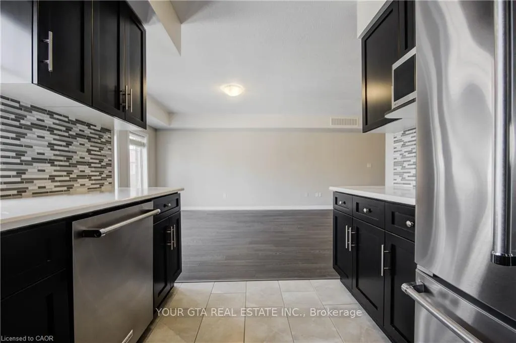 Photo 4 of Unit F2, 70 Willowrun Drive, Kitchener, Idlewood/Lackner Woods — HOMEH