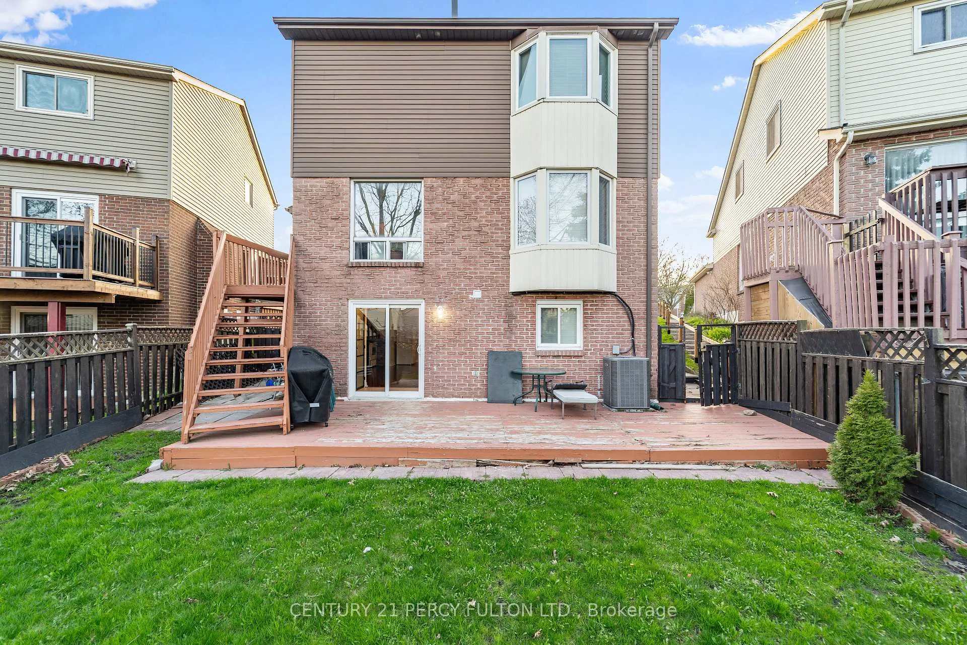 Photo 2 of 1095 Dunbarton Road, Pickering, Liverpool — HOMEH