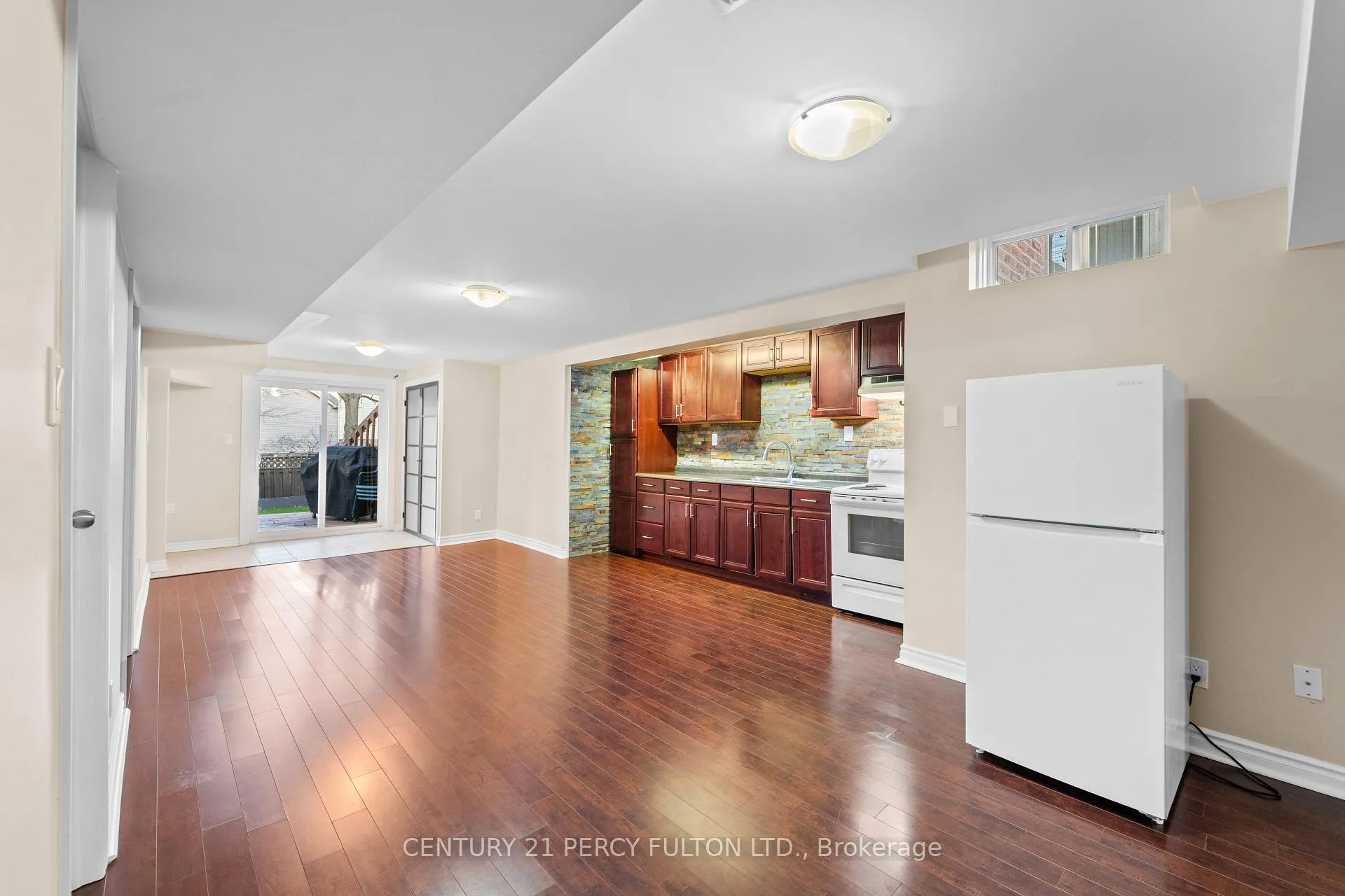 Photo 7 of 1095 Dunbarton Road, Pickering, Liverpool — HOMEH