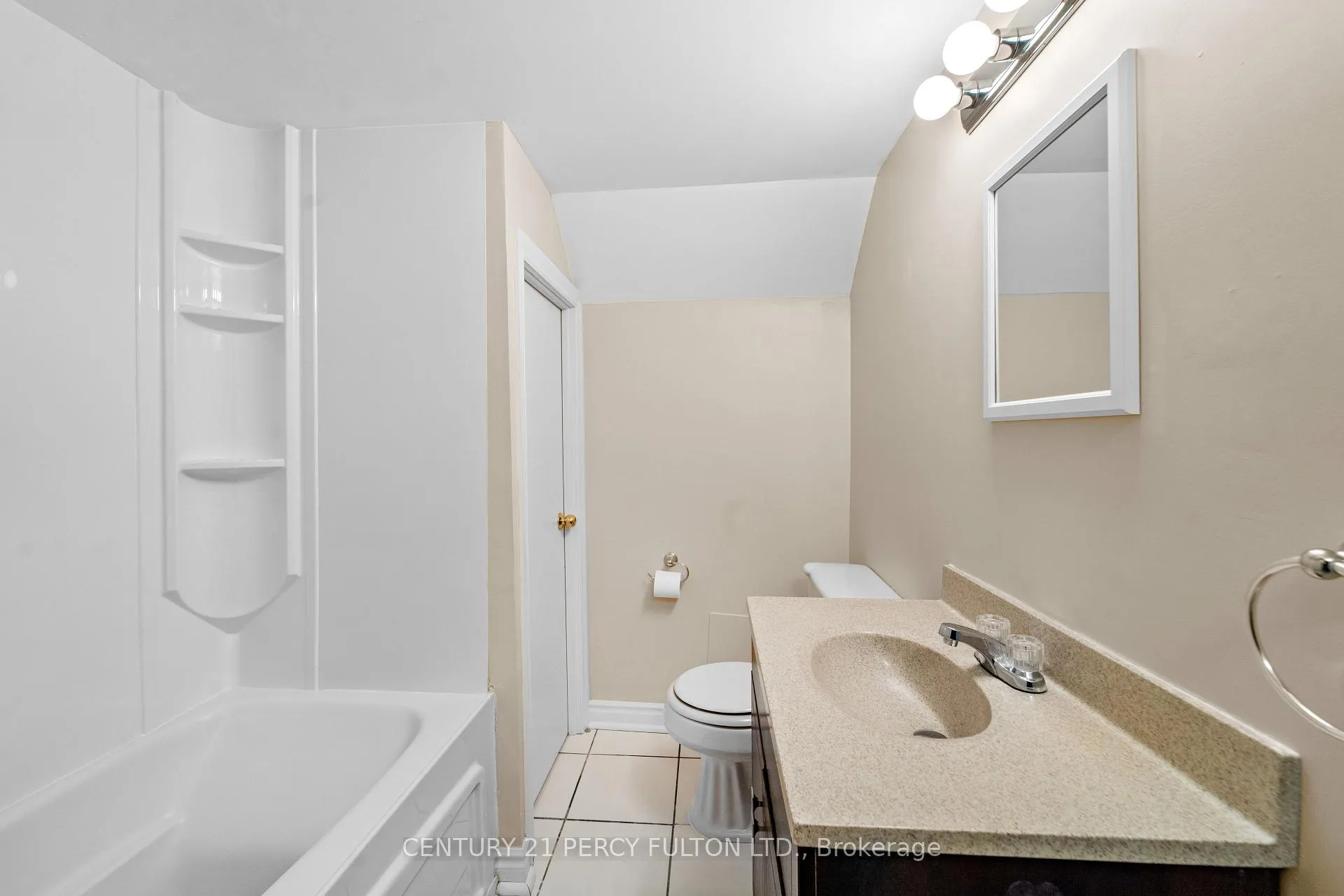 Photo 11 of 1095 Dunbarton Road, Pickering, Liverpool — HOMEH