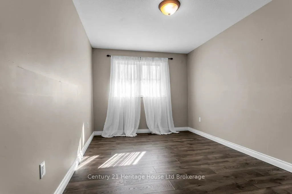 Photo 12 of 25 Baker Street, Norfolk, Rural Windham — HOMEH