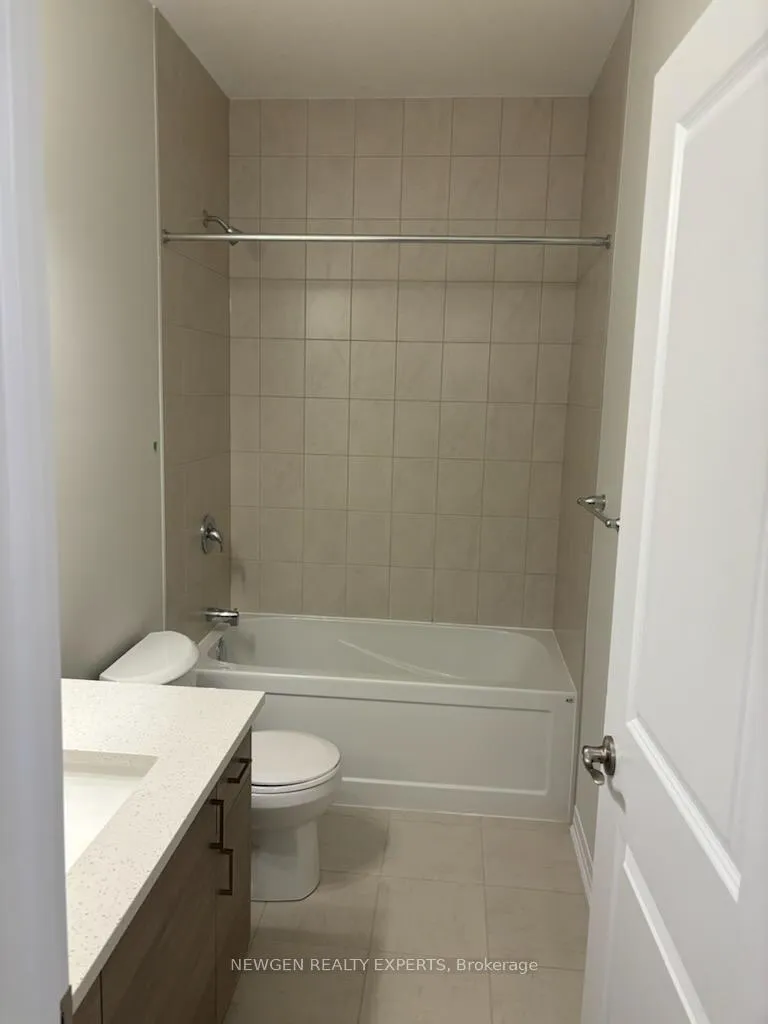Photo 3 of Unit E018, 261 Woodbine Ave, Kitchener, Huron Park — HOMEH