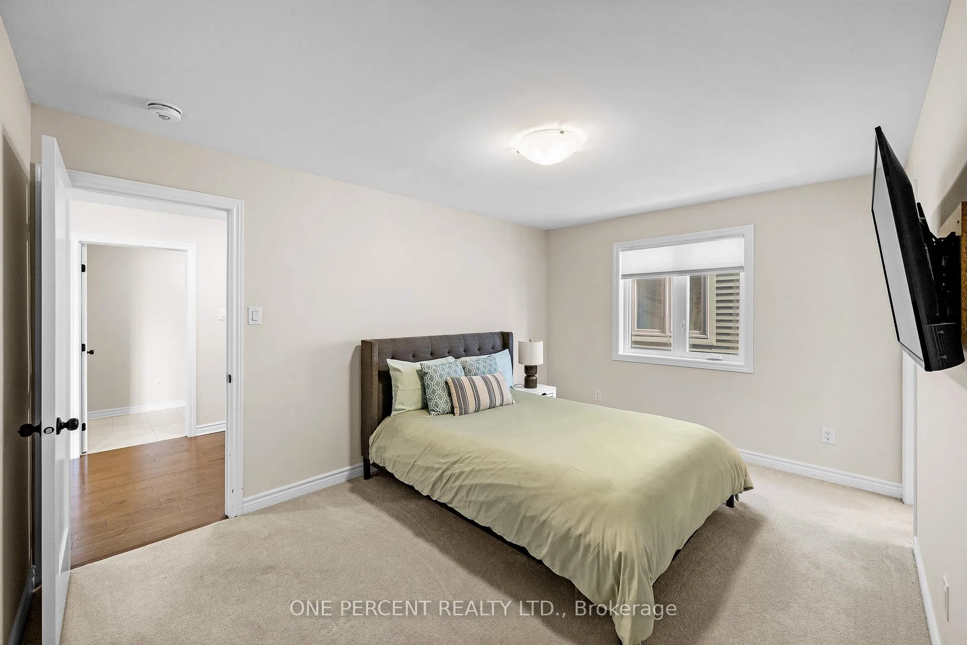 Photo 36 of 63 Aridus Crescent, Ottawa, Remainder of Stittsville & Area — HOMEH