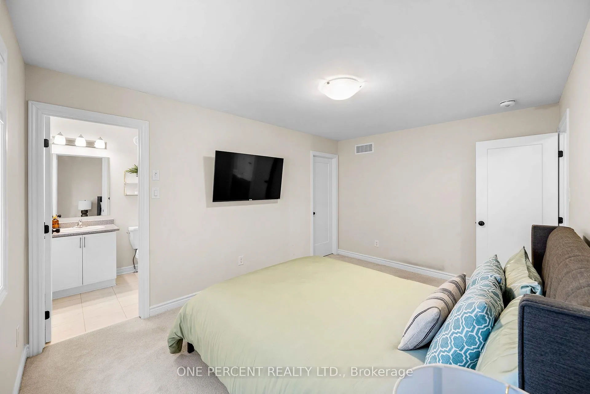 Photo 37 of 63 Aridus Crescent, Ottawa, Remainder of Stittsville & Area — HOMEH