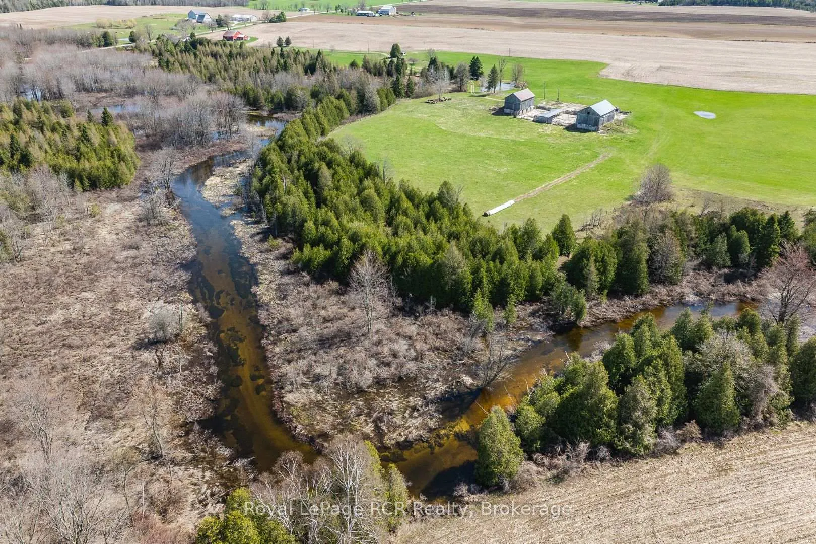 Photo 3 of 421748 Concession 6 NDR Road, West Grey — HOMEH