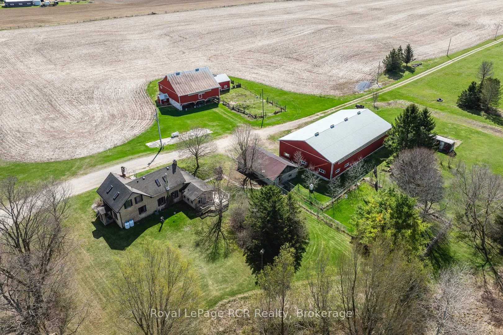 Photo 9 of 421748 Concession 6 NDR Road, West Grey — HOMEH