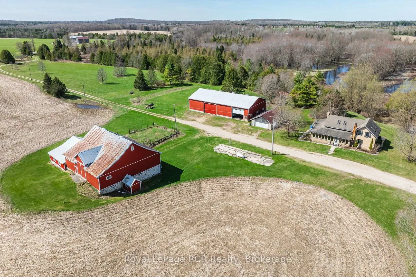 Photo 32 of 421748 Concession 6 NDR Road, West Grey — HOMEH