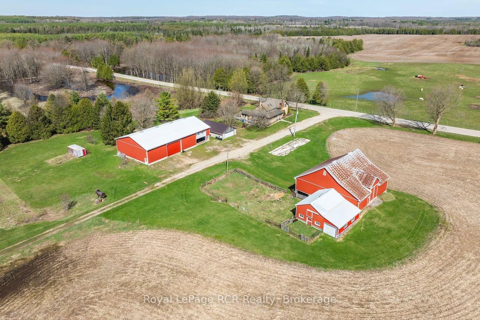 Photo 33 of 421748 Concession 6 NDR Road, West Grey — HOMEH