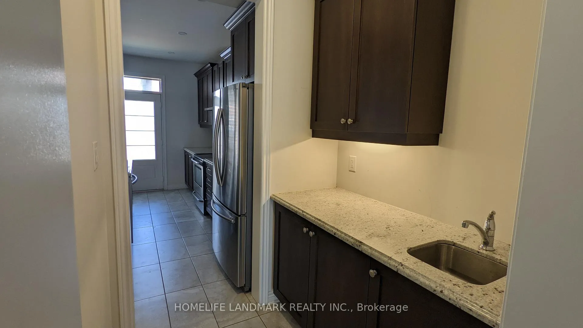 Photo 4 of 3270 Mintwood Circle, Oakville, Glenorchy — HOMEH