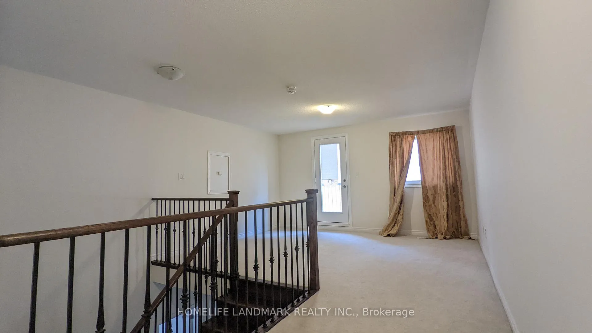 Photo 20 of 3270 Mintwood Circle, Oakville, Glenorchy — HOMEH