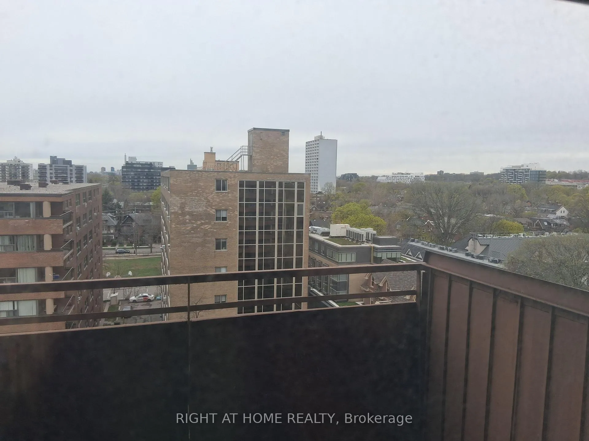 Photo 13 of Unit 1007, 191 St George Street, Toronto, The Annex — HOMEH