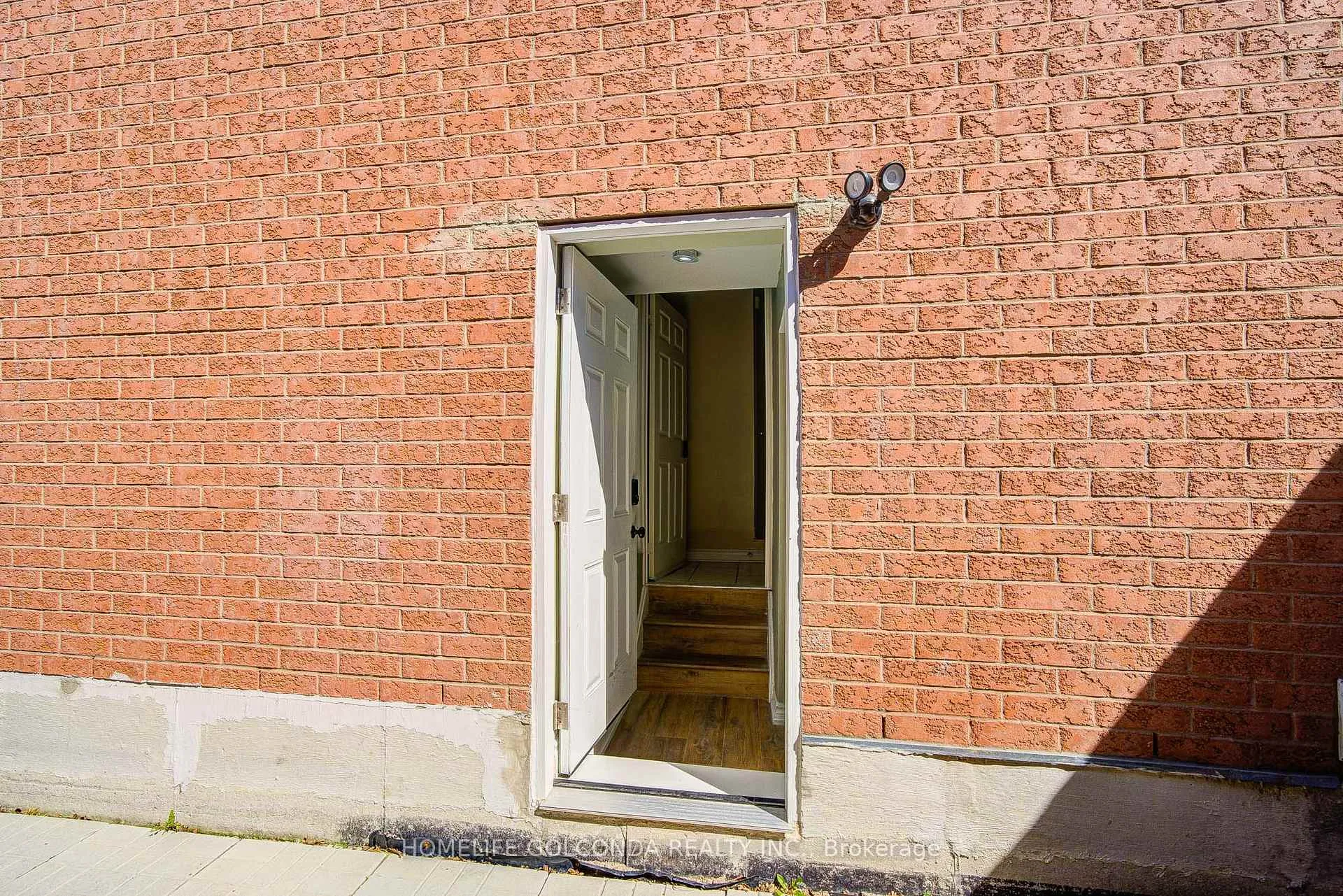 Photo 2 of Unit Bsmt, 263 Milliken Meadows Drive, Markham, Milliken Mills West — HOMEH