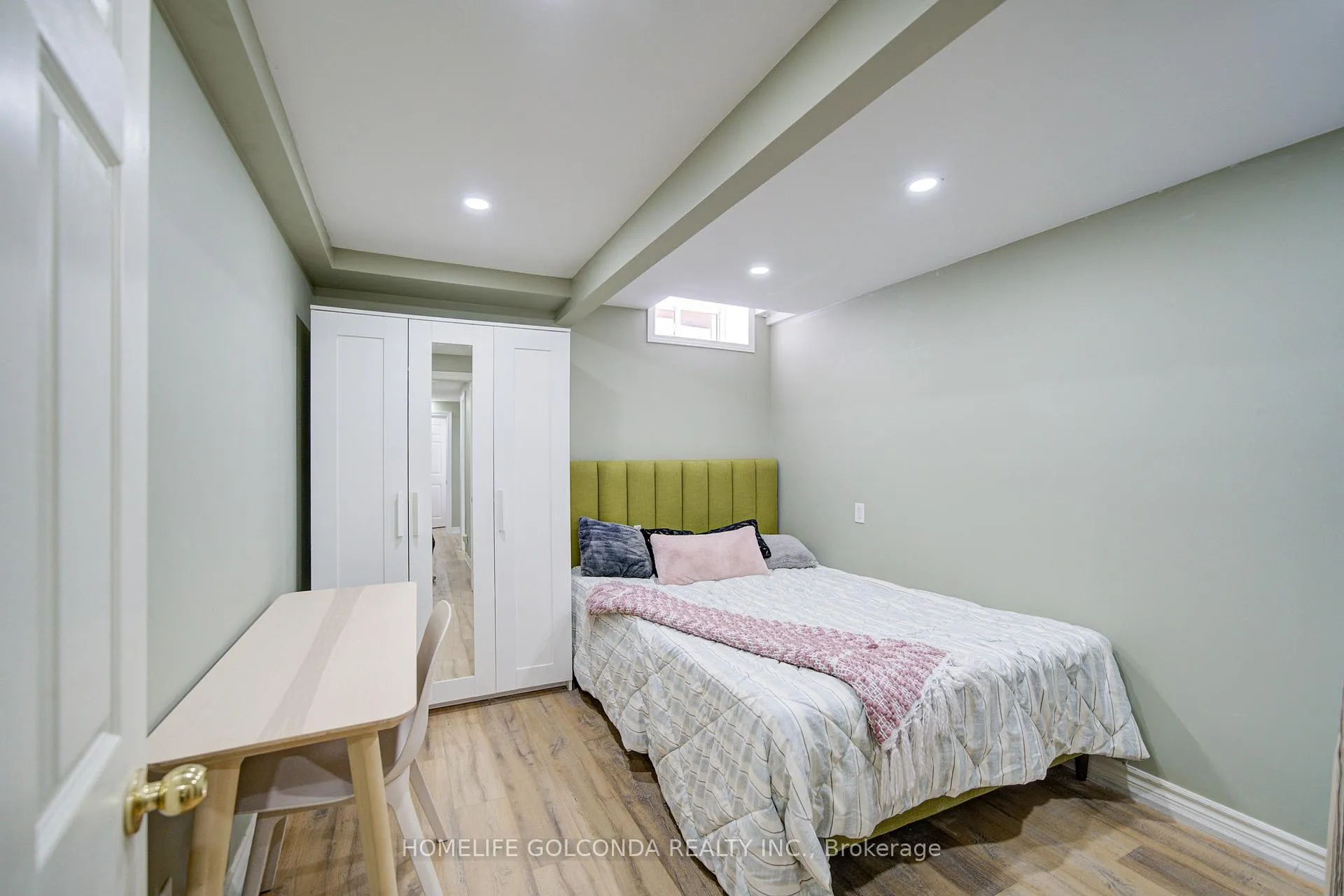 Photo 9 of Unit Bsmt, 263 Milliken Meadows Drive, Markham, Milliken Mills West — HOMEH