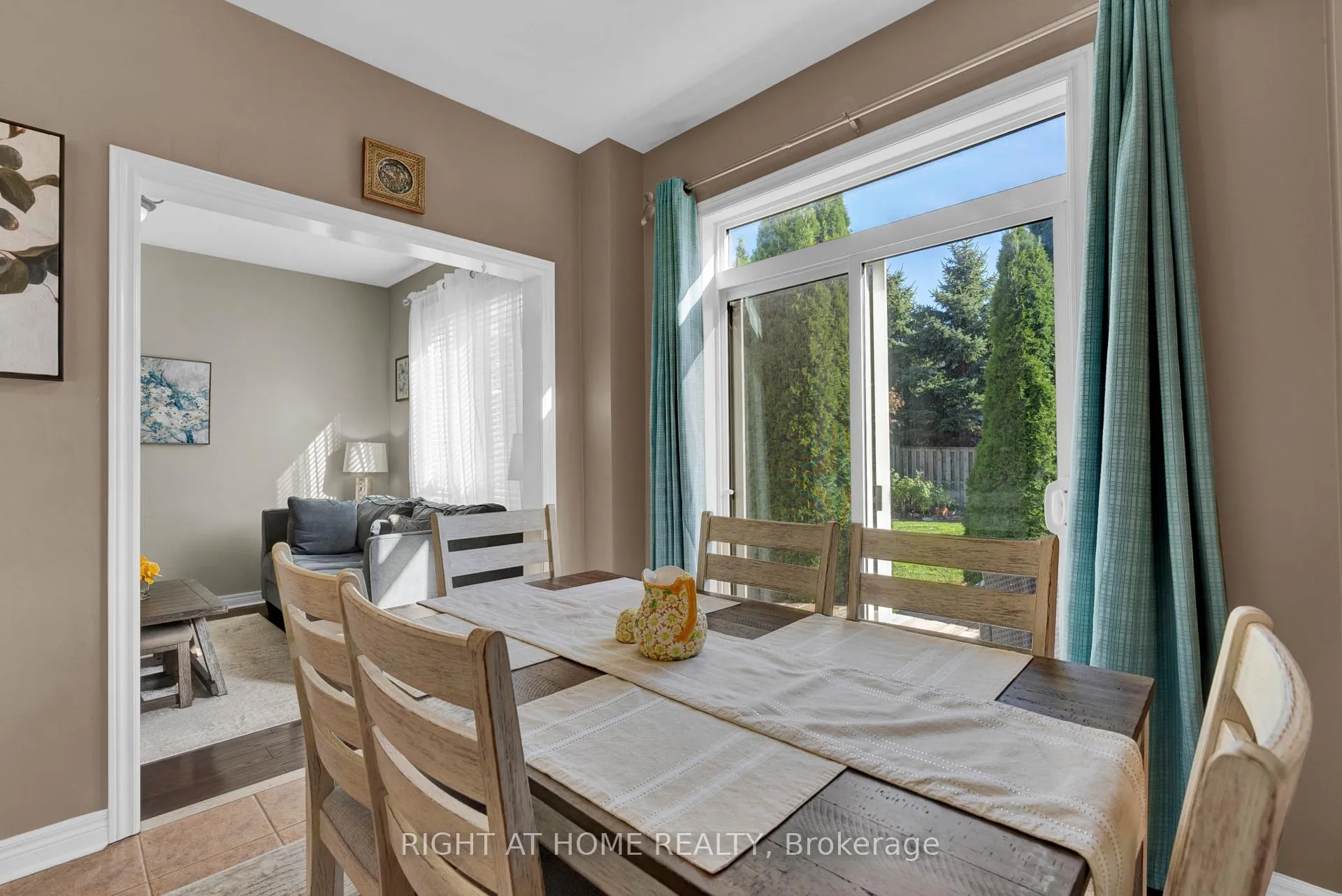 Photo 29 of 74 Northgrove Crescent, Whitby, Brooklin — HOMEH