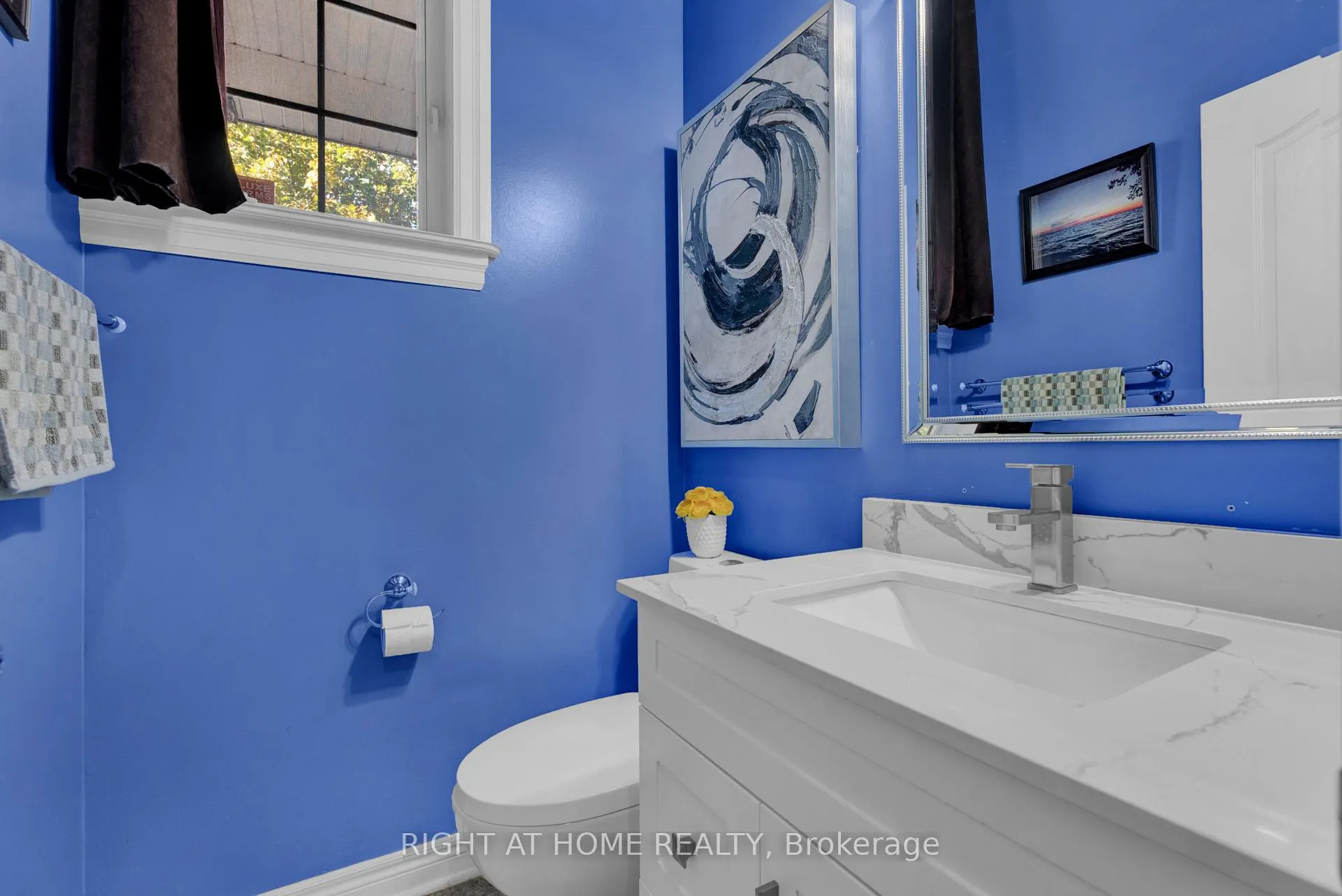 Photo 31 of 74 Northgrove Crescent, Whitby, Brooklin — HOMEH