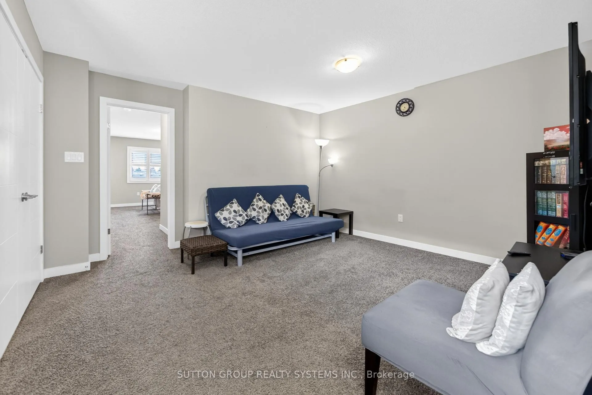 Photo 25 of 917 Robert Ferrie Drive, Kitchener, Brigadoon — HOMEH