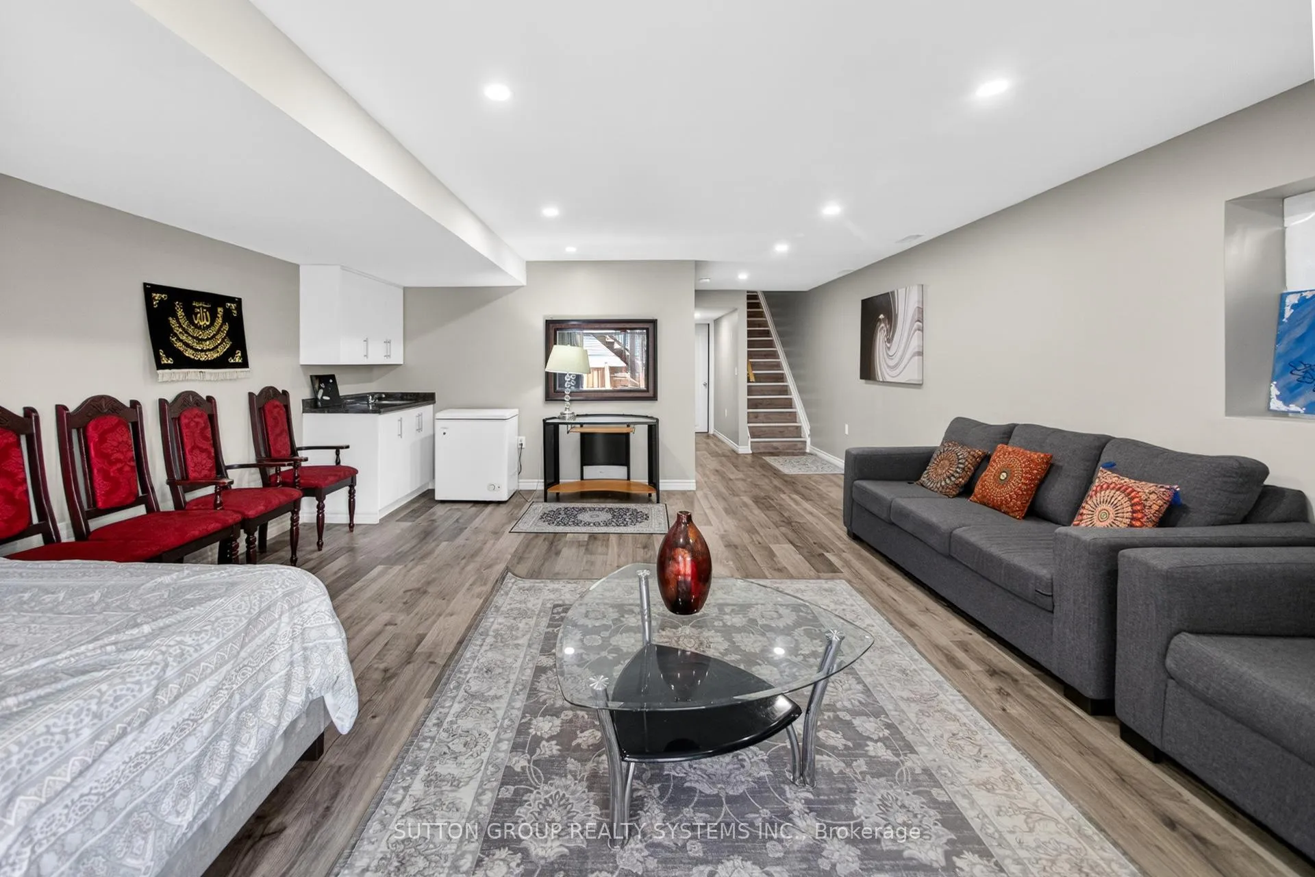Photo 40 of 917 Robert Ferrie Drive, Kitchener, Brigadoon — HOMEH