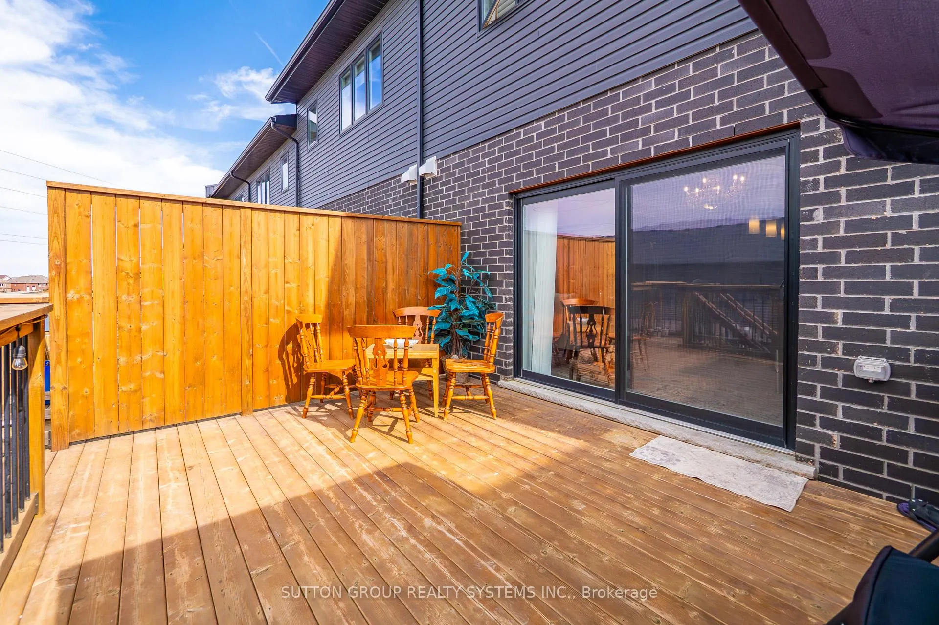 Photo 46 of 917 Robert Ferrie Drive, Kitchener, Brigadoon — HOMEH
