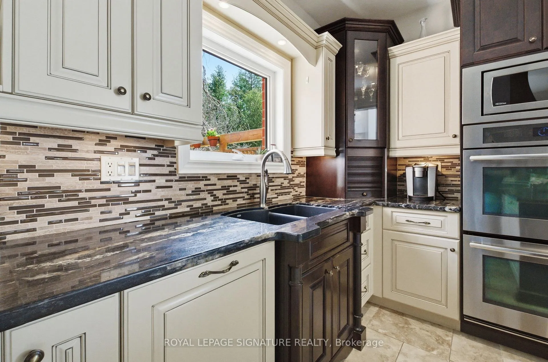 Photo 14 of 1653 Valley Ridge Crescent, Pickering, Highbush — HOMEH