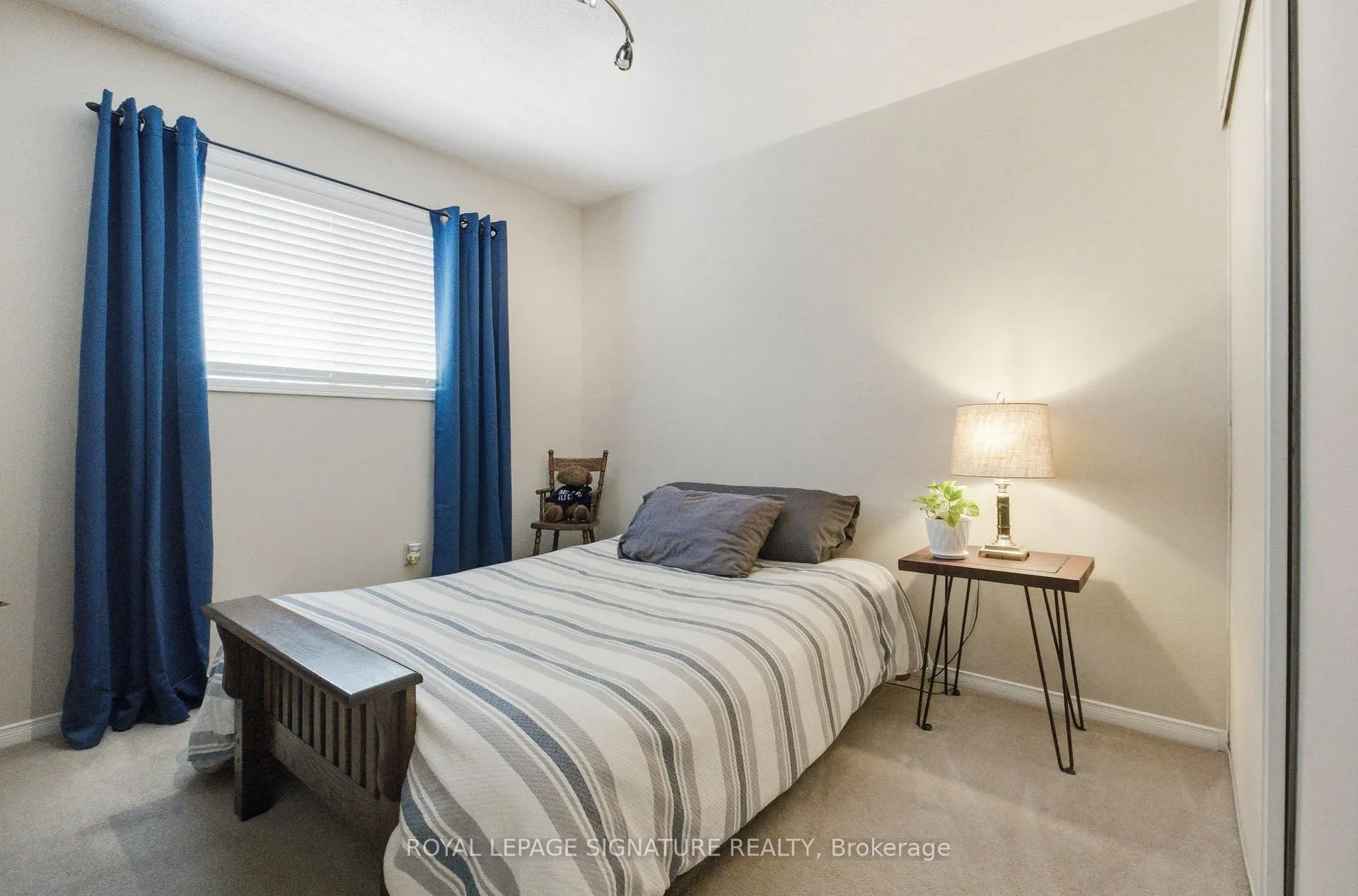 Photo 25 of 1653 Valley Ridge Crescent, Pickering, Highbush — HOMEH