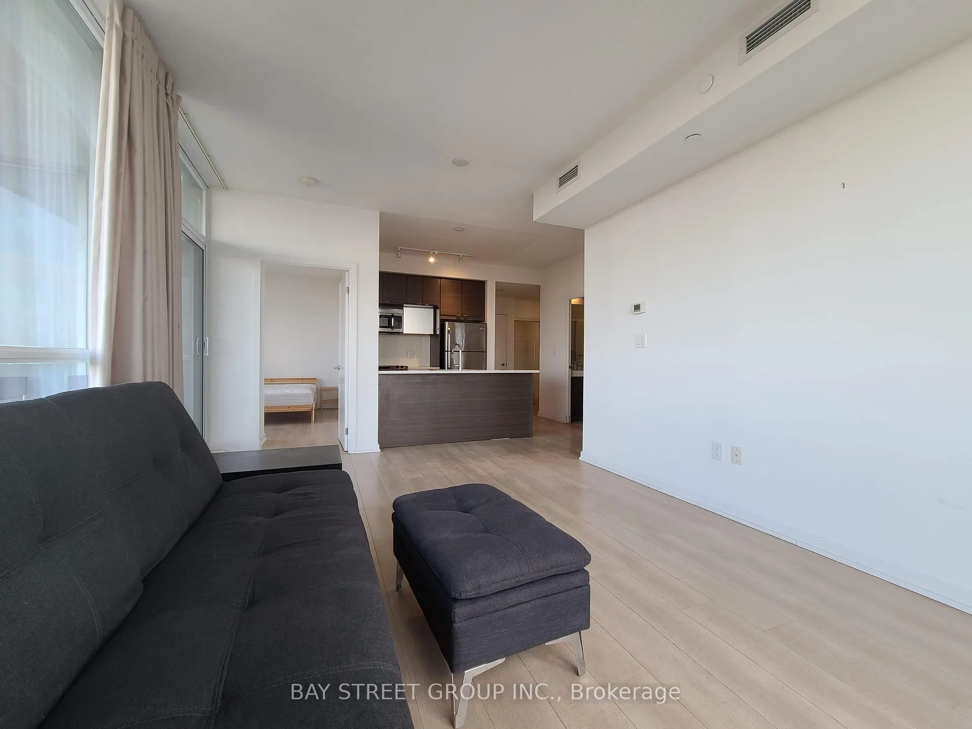 Photo 4 of Unit 1903, 62 Forest Manor Road, North York, Henry Farm — HOMEH