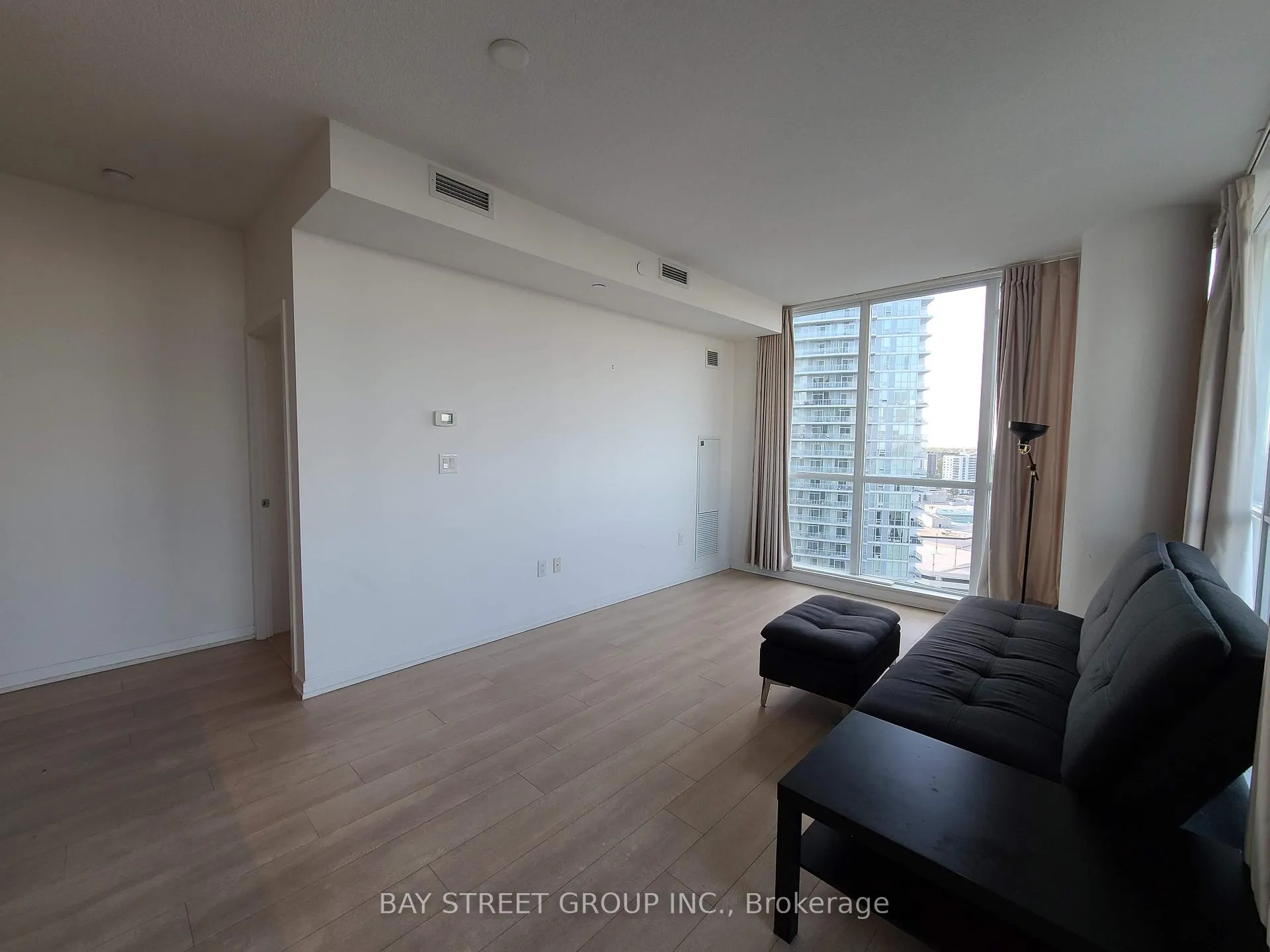 Photo 7 of Unit 1903, 62 Forest Manor Road, North York, Henry Farm — HOMEH