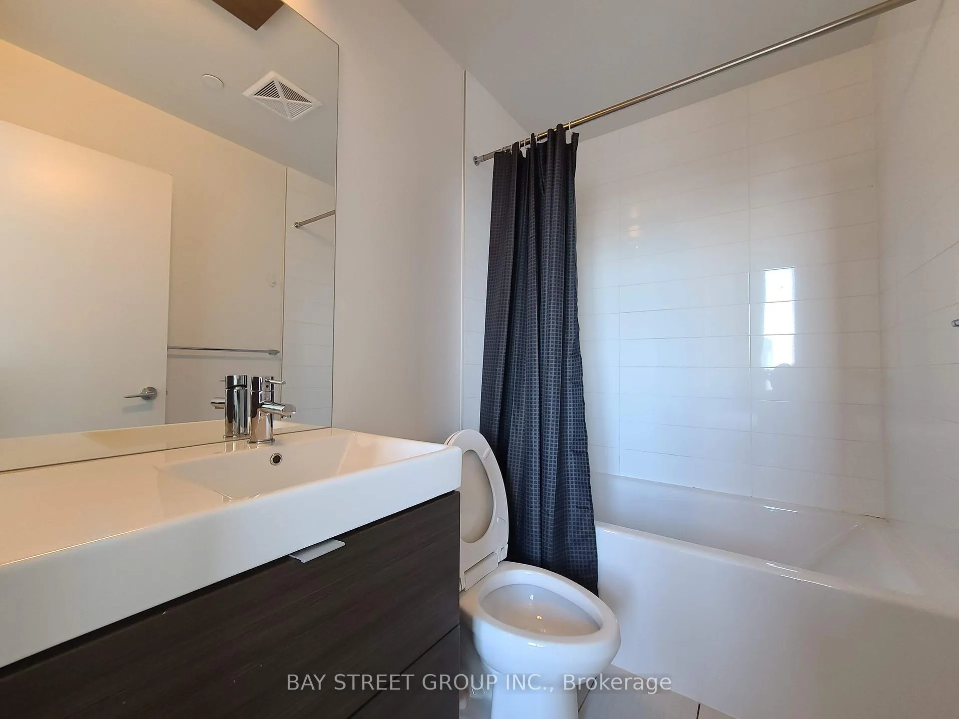 Photo 14 of Unit 1903, 62 Forest Manor Road, North York, Henry Farm — HOMEH