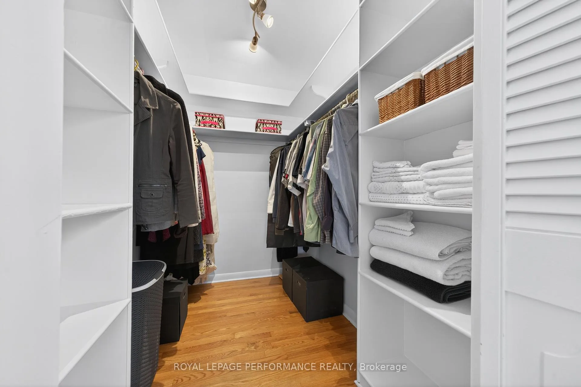 Photo 29 of 774 Manitou Drive, Ottawa, Carlingwood — HOMEH