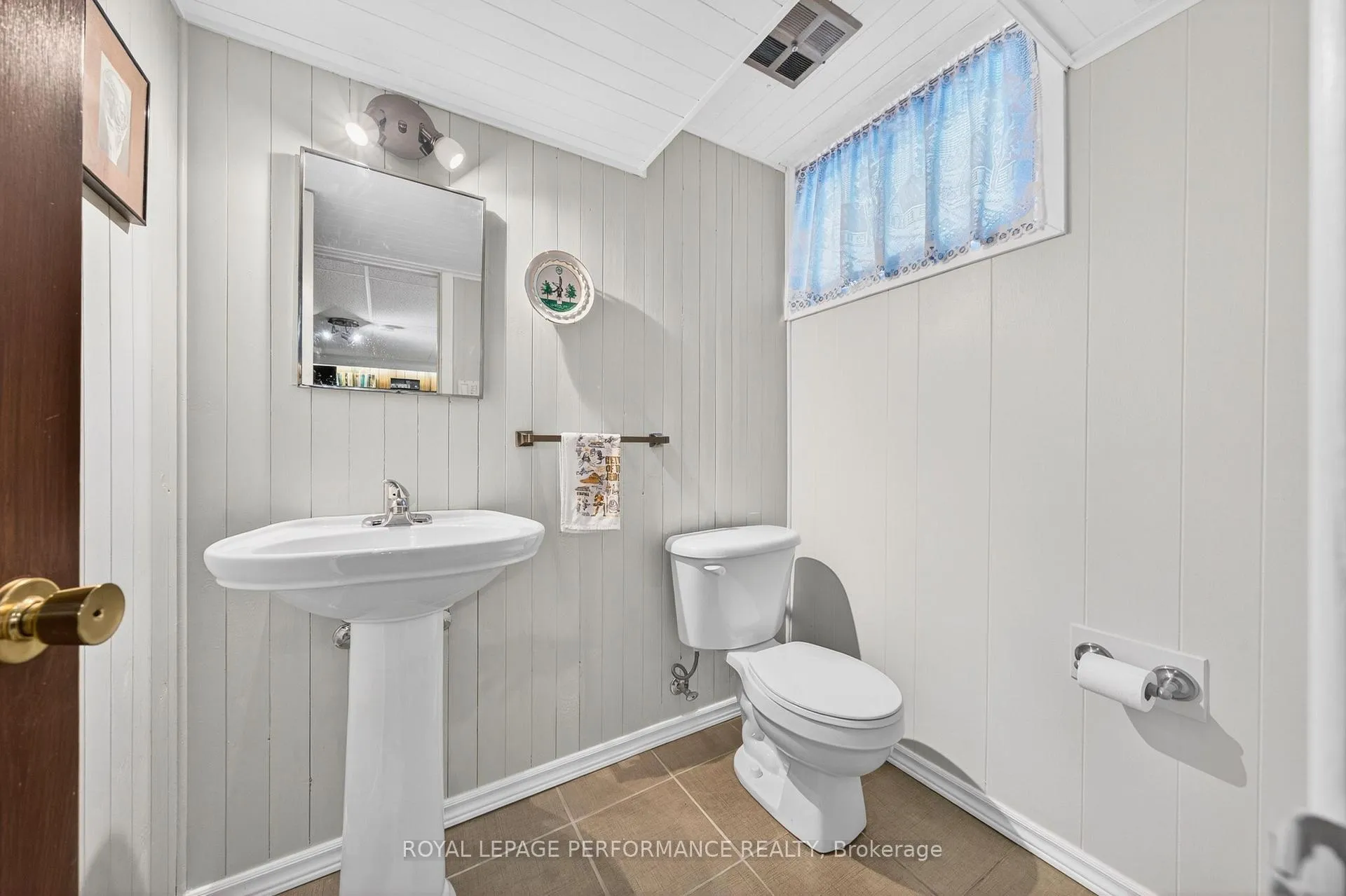Photo 39 of 774 Manitou Drive, Ottawa, Carlingwood — HOMEH
