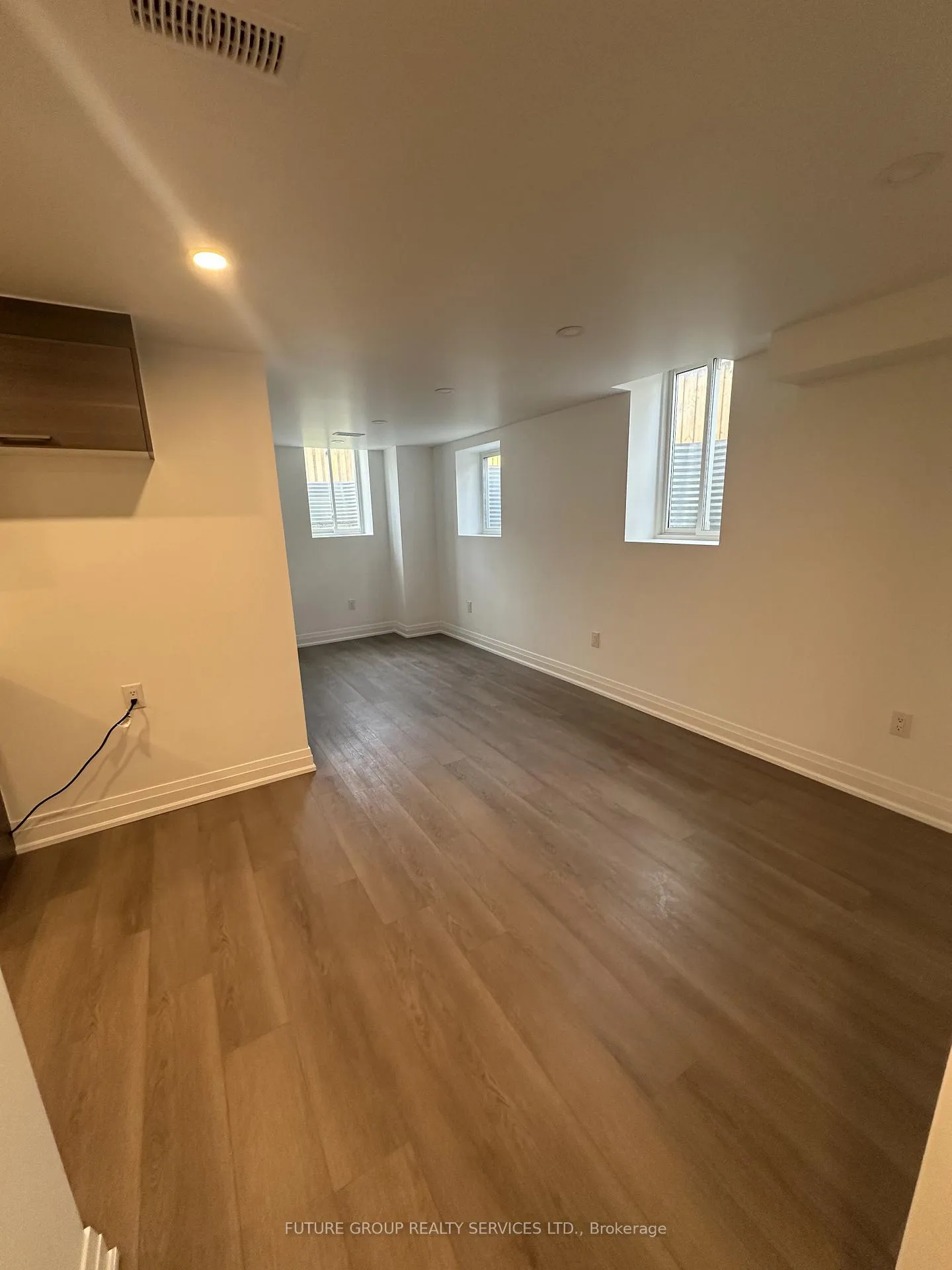 Photo 5 of Unit Basement, 40 Autumn Drive, Wasaga Beach — HOMEH