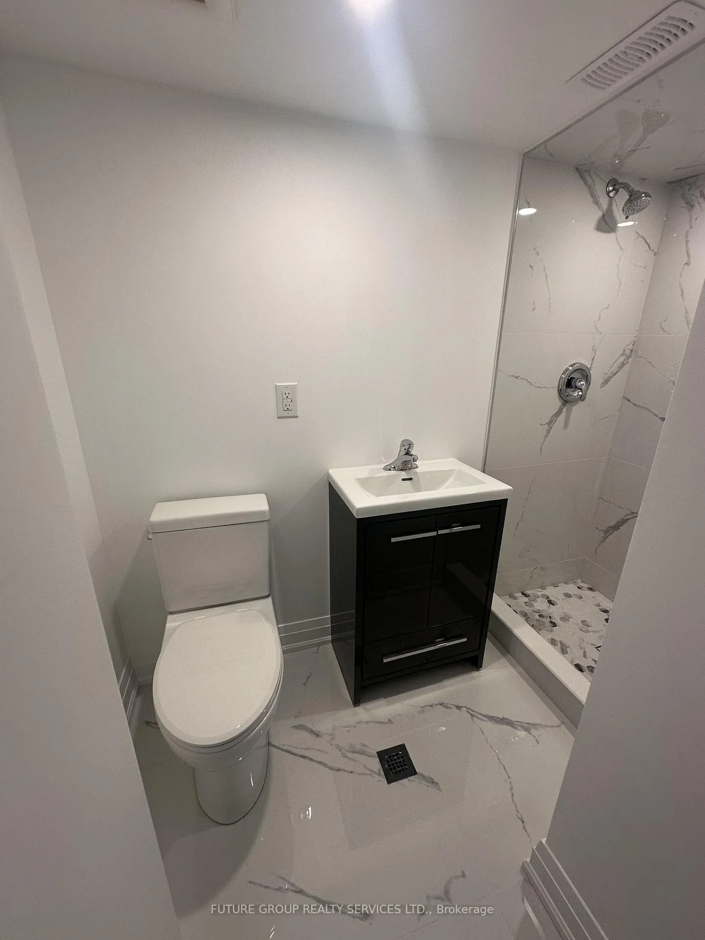 Photo 12 of Unit Basement, 40 Autumn Drive, Wasaga Beach — HOMEH