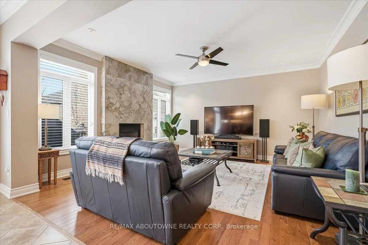Photo 14 of 3260 Ribble Crescent, Oakville, Bronte Creek — HOMEH