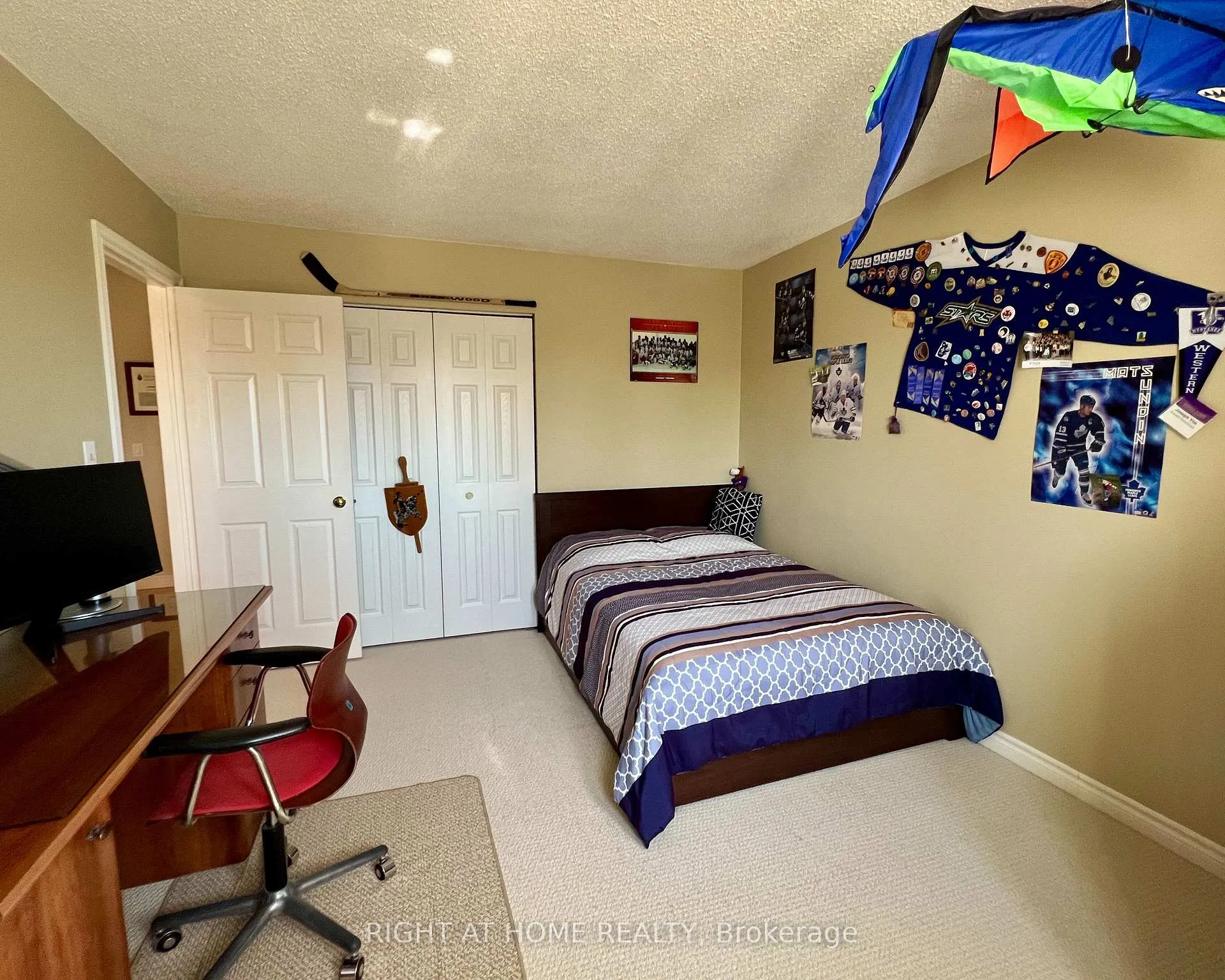 Photo 15 of 4 Silverbirch Place, Whitby, Pringle Creek — HOMEH