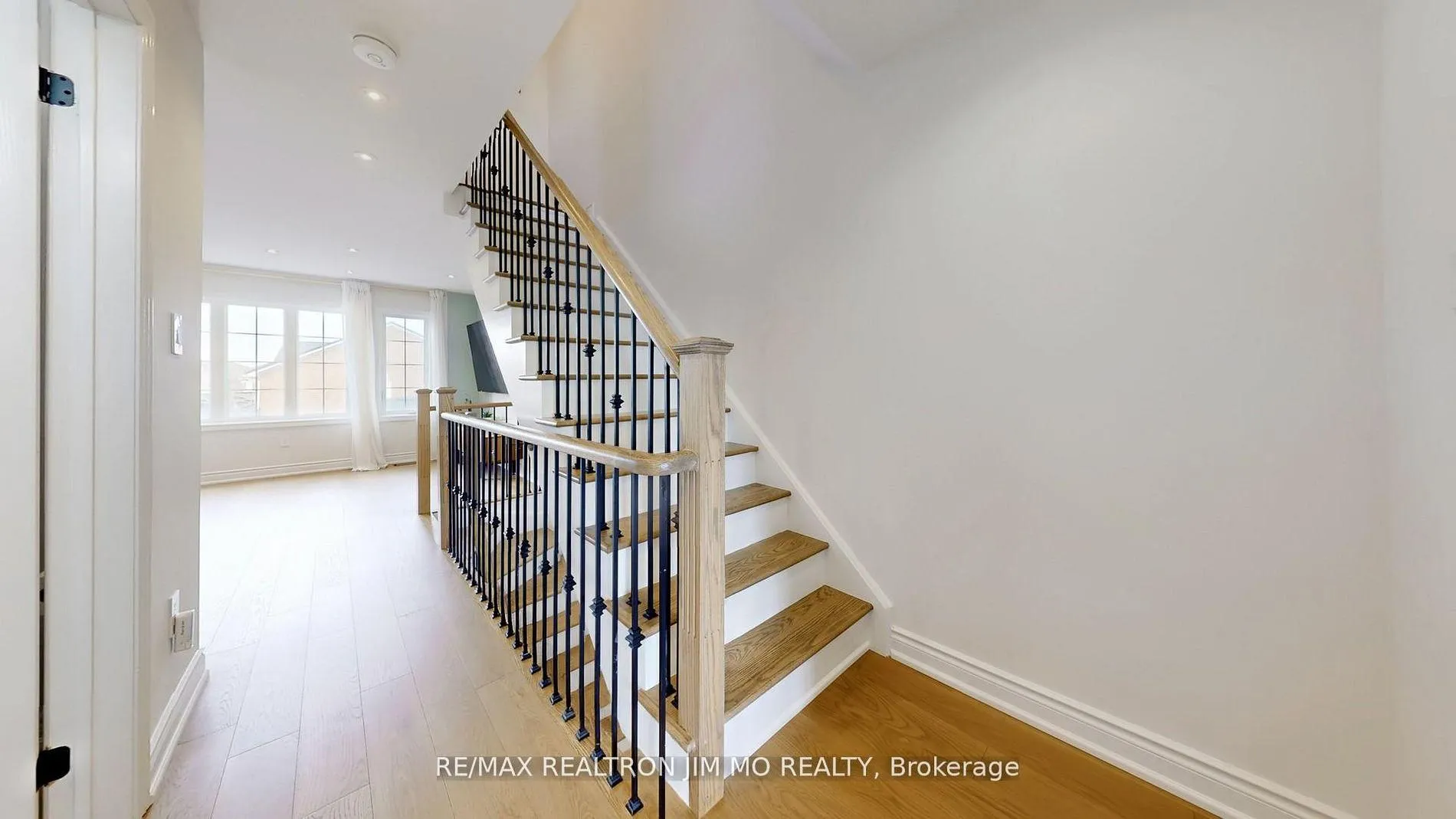Photo 23 of 1772 Donald Cousens Parkway, Markham, Cornell — HOMEH