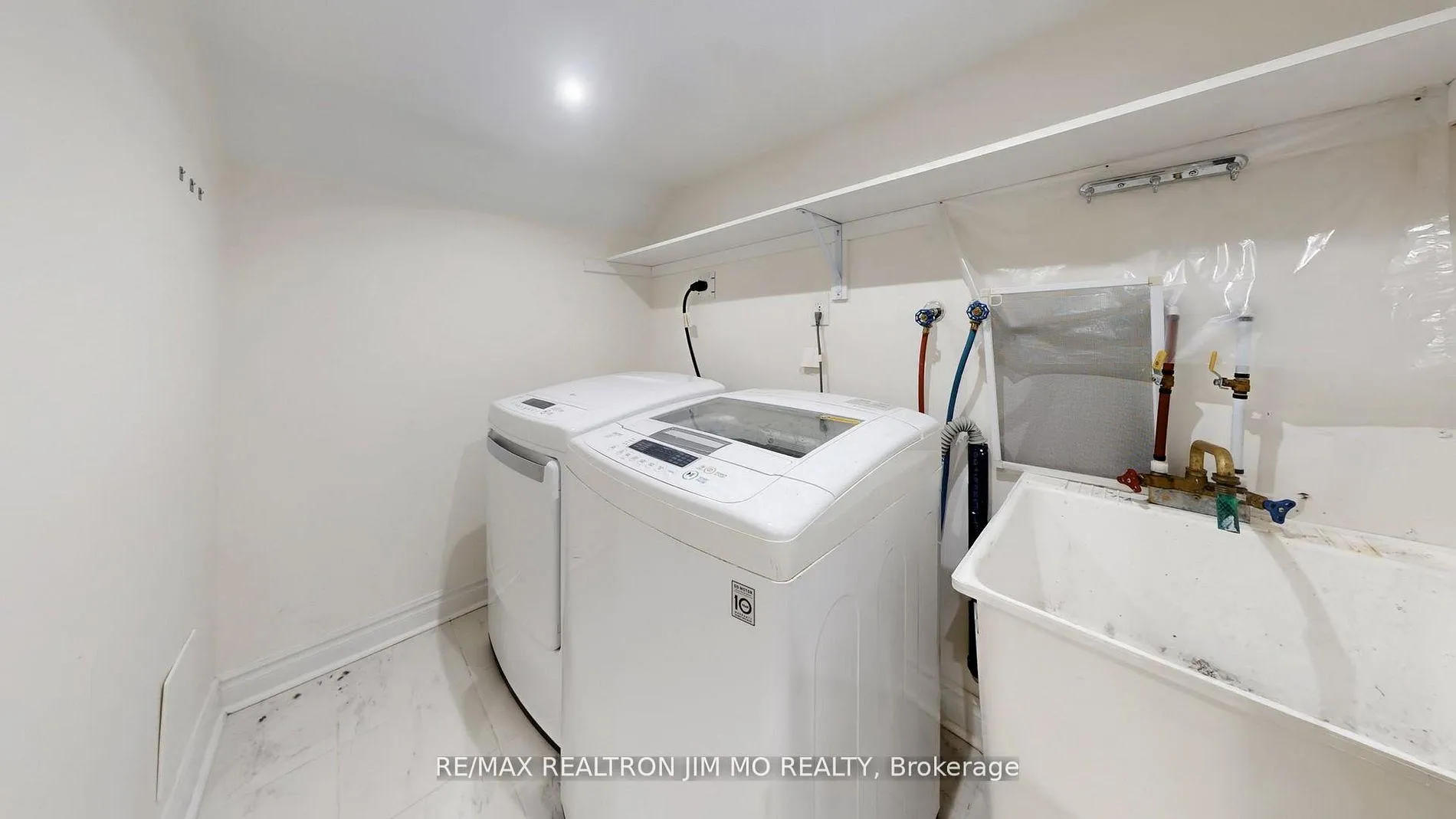 Photo 39 of 1772 Donald Cousens Parkway, Markham, Cornell — HOMEH