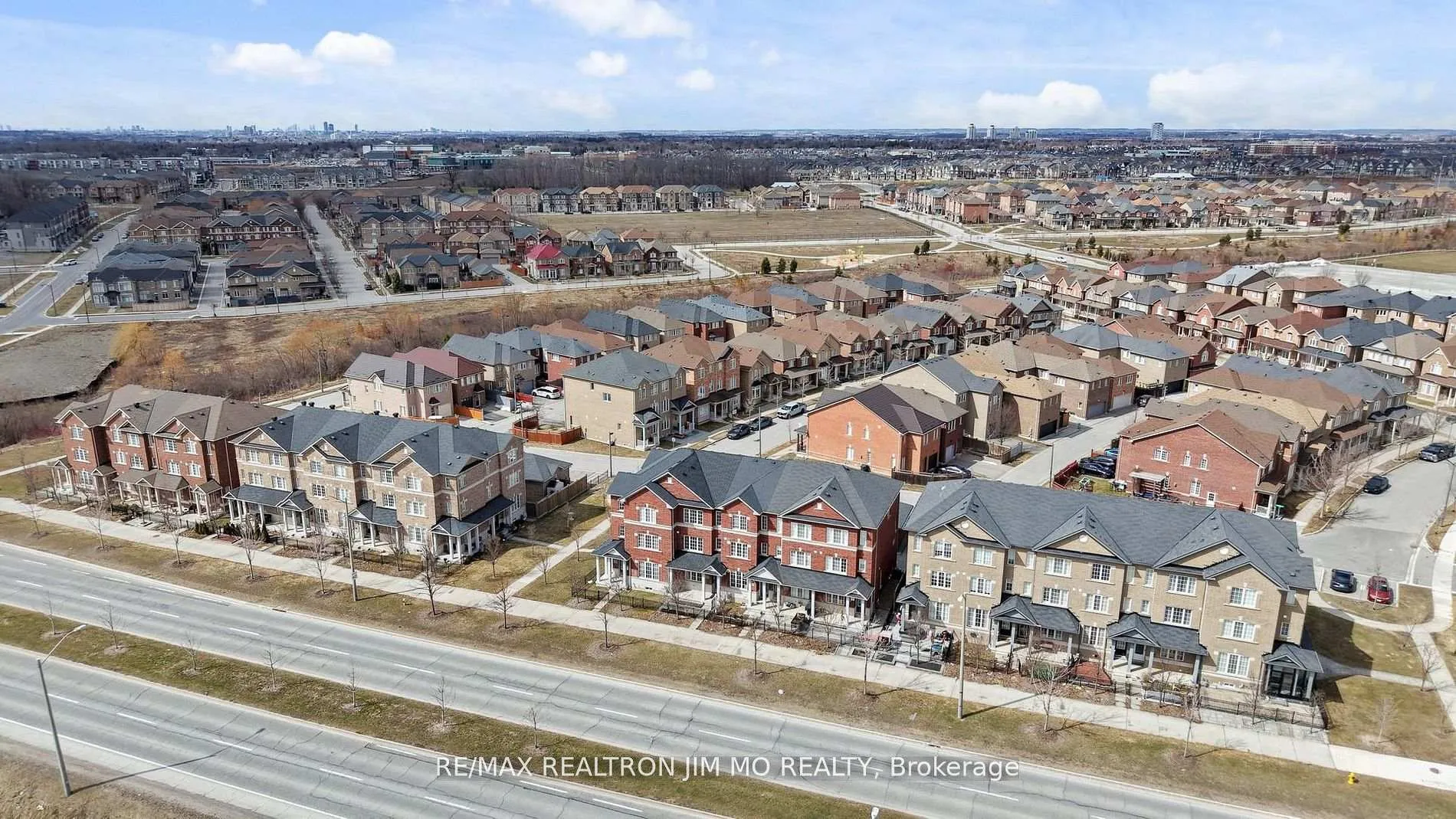 Photo 49 of 1772 Donald Cousens Parkway, Markham, Cornell — HOMEH