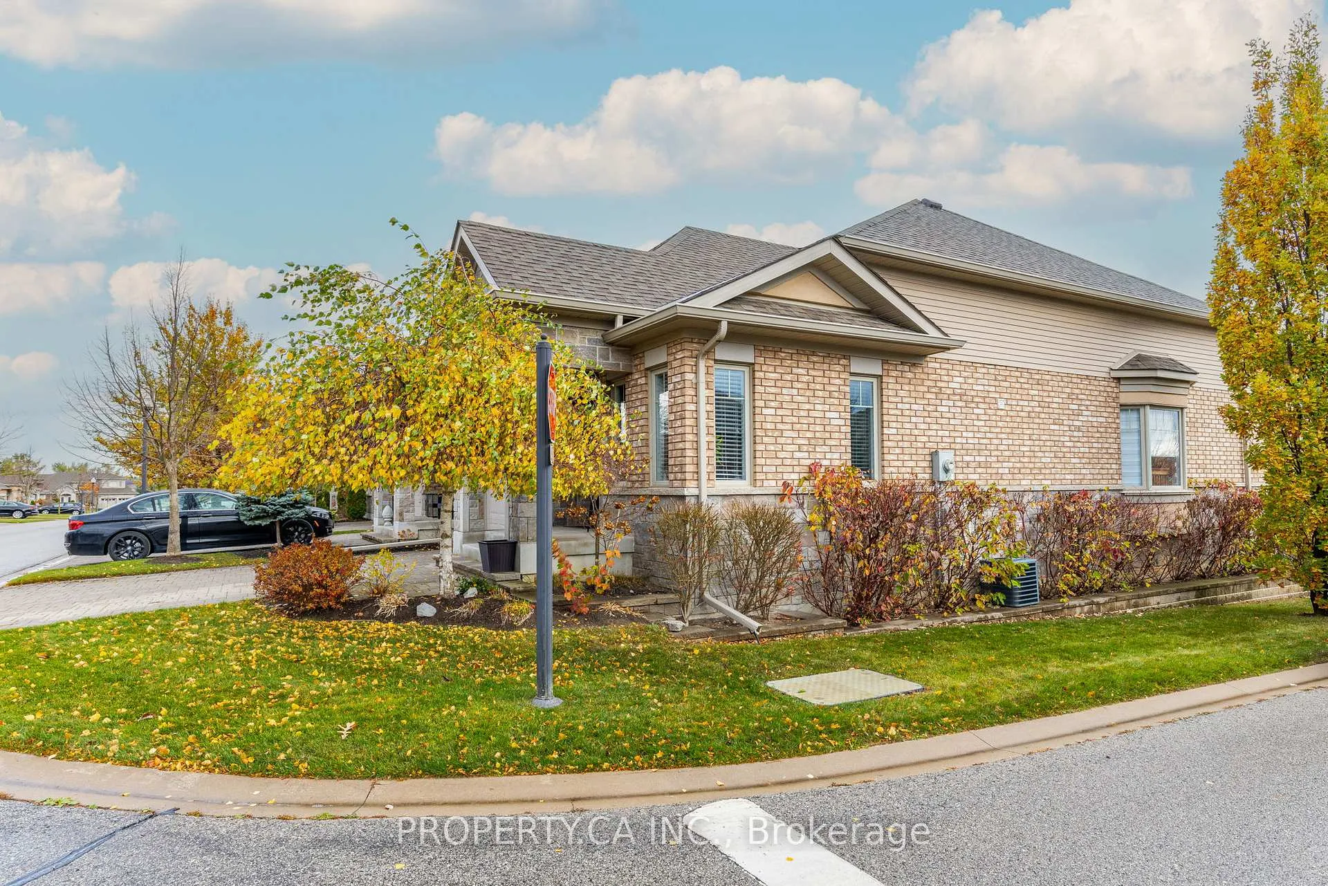Photo 3 of 204 Ridge Way, New Tecumseth, Alliston — HOMEH