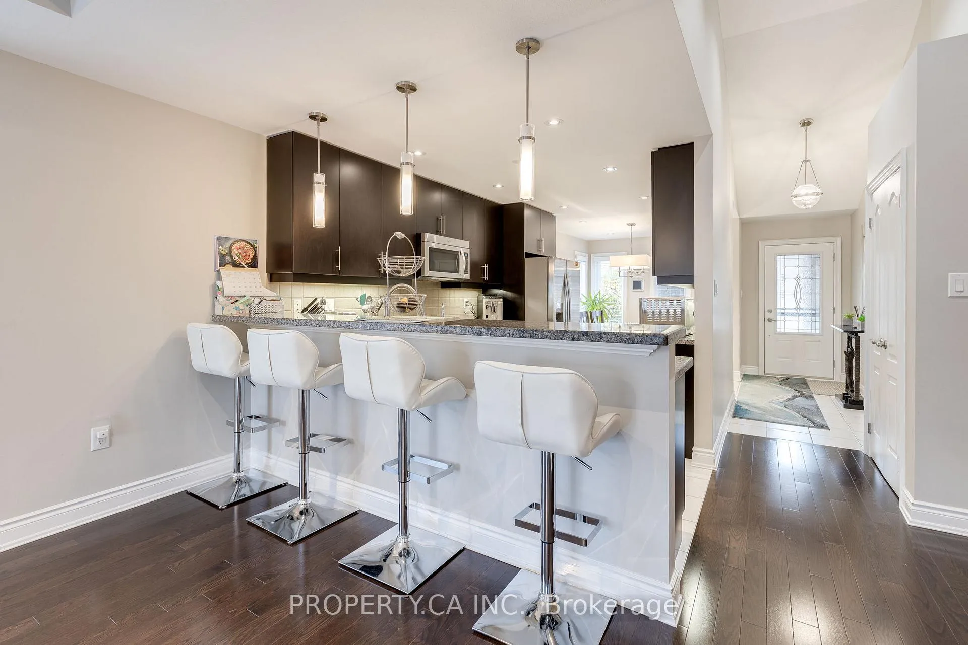 Photo 9 of 204 Ridge Way, New Tecumseth, Alliston — HOMEH