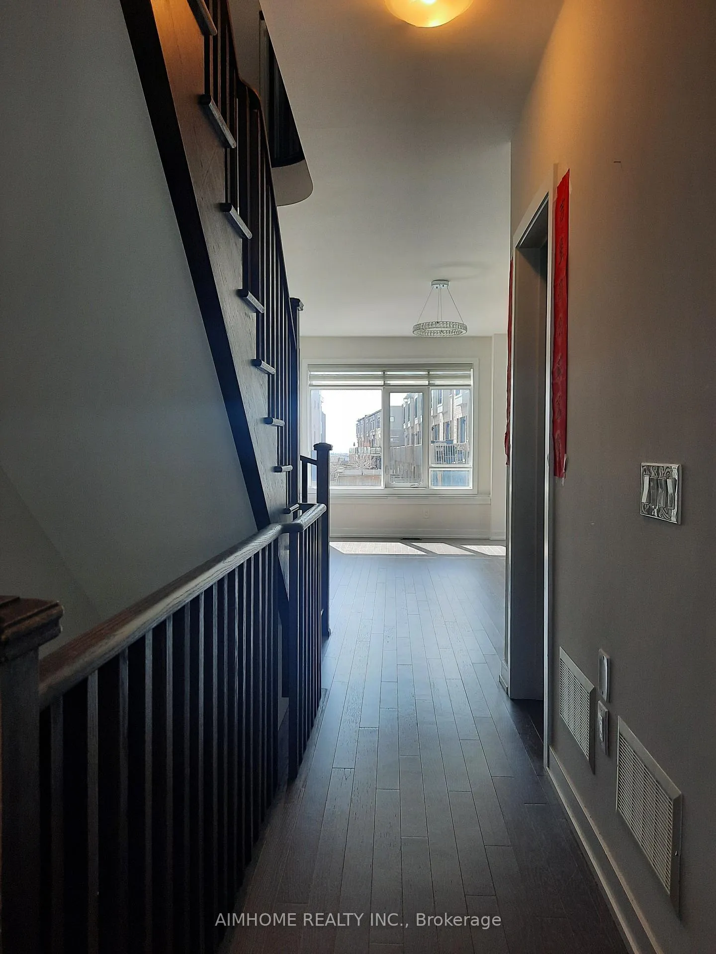 Photo 11 of 159 Salterton Circle, Vaughan, Rural Vaughan — HOMEH