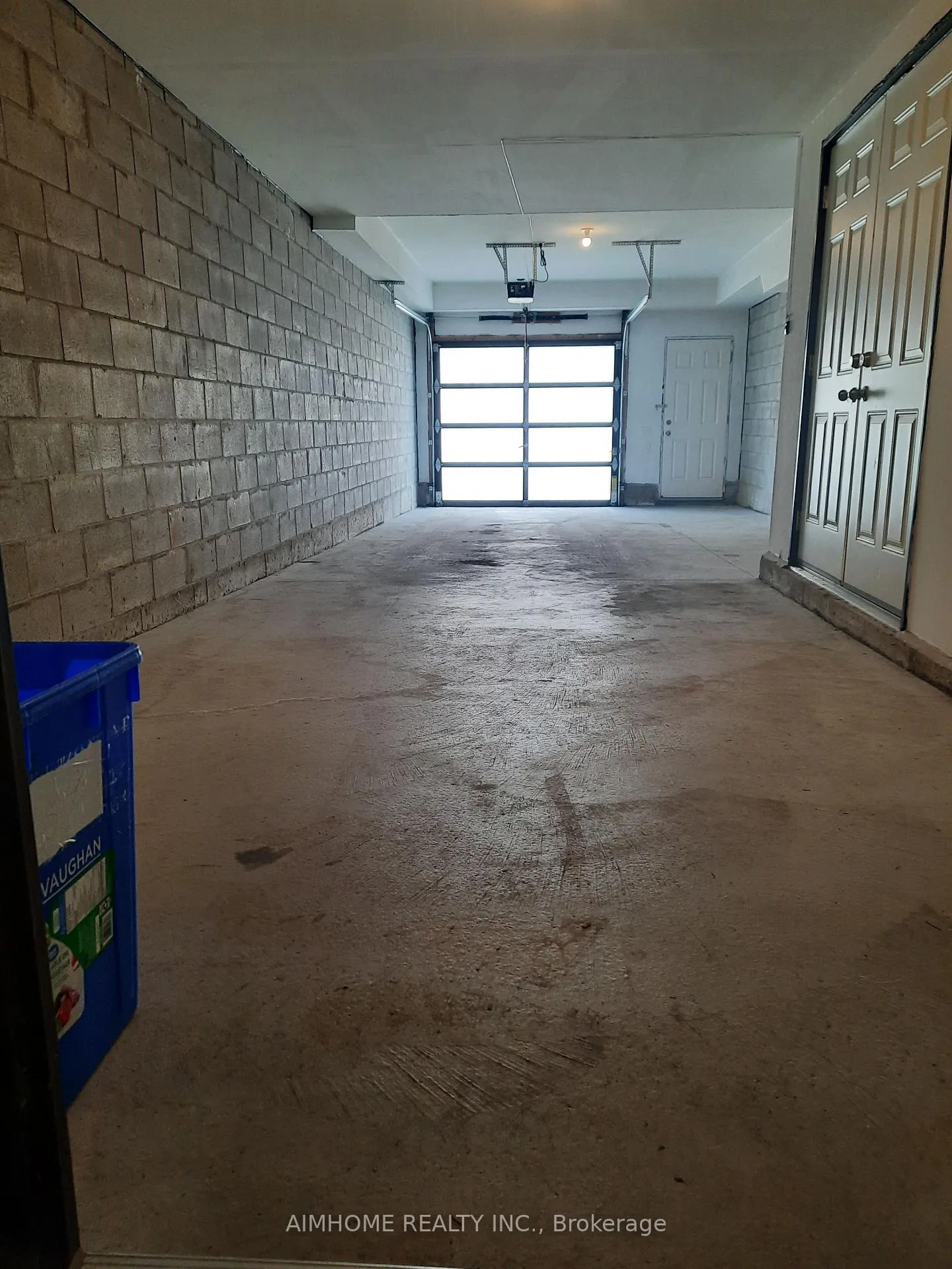 Photo 29 of 159 Salterton Circle, Vaughan, Rural Vaughan — HOMEH