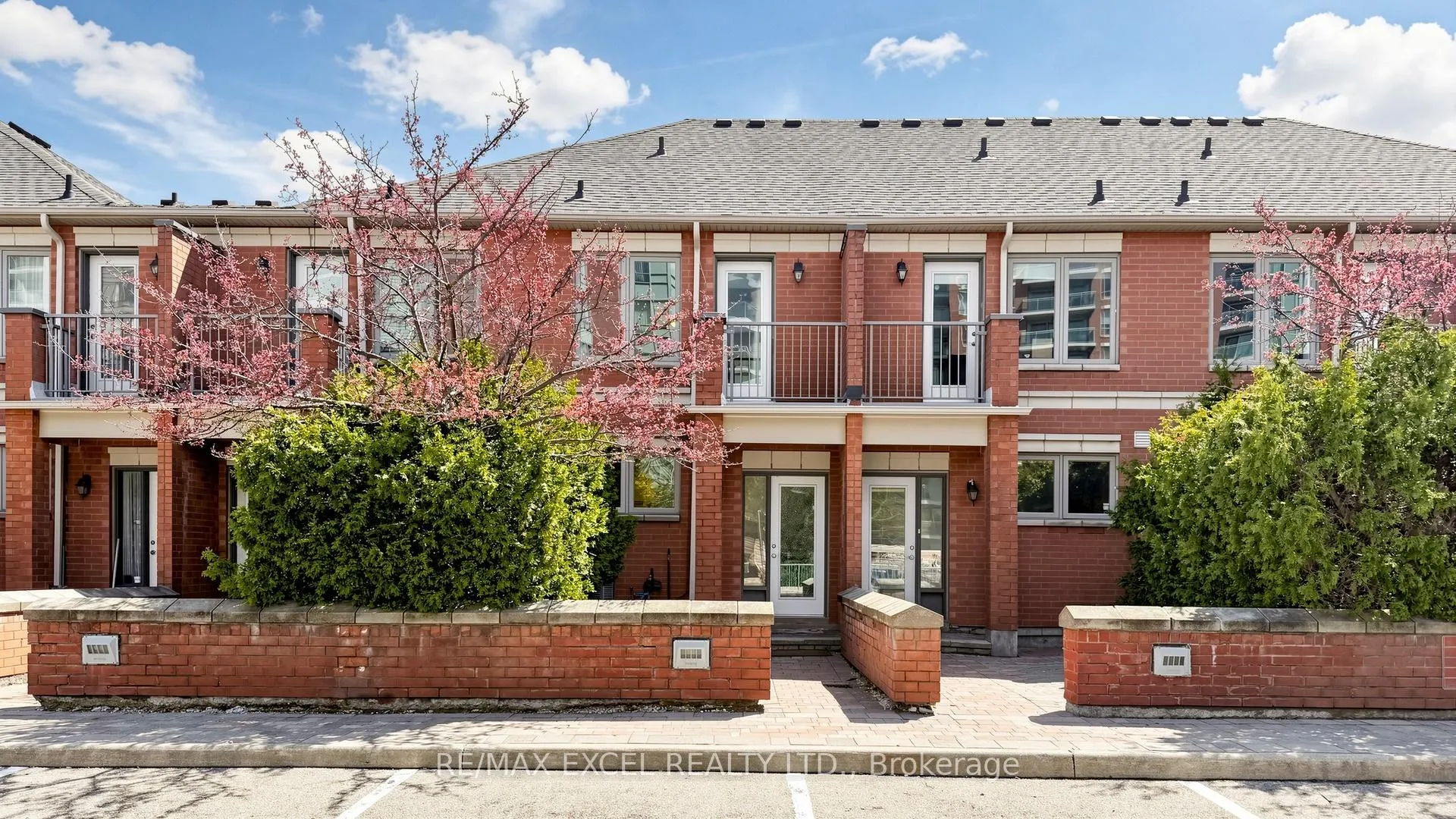 Photo 44 of 72 Suncrest Boulevard, Markham, Commerce Valley — HOMEH