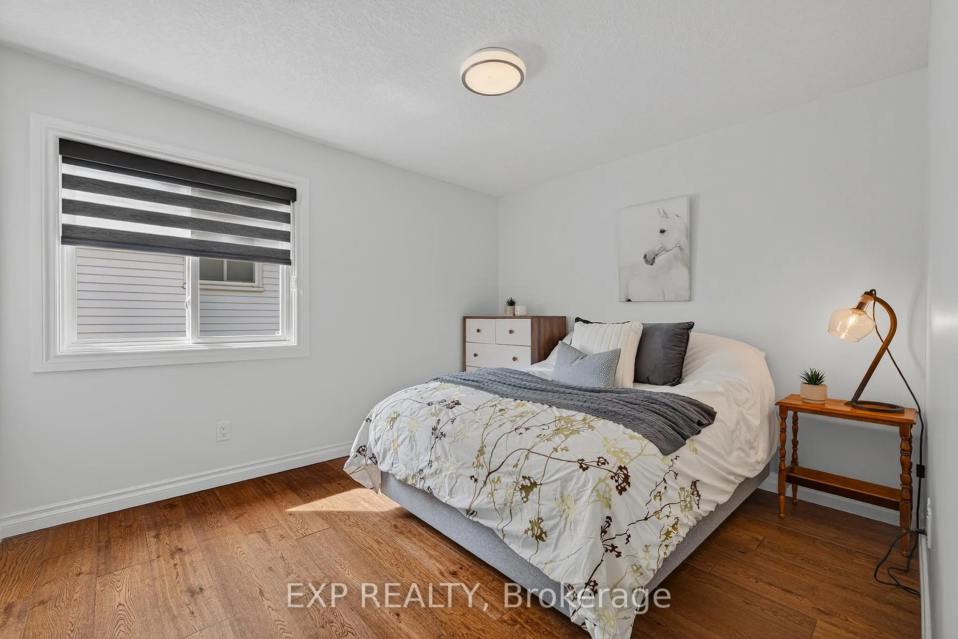 Photo 23 of 312 Faraday Court, Waterloo — HOMEH