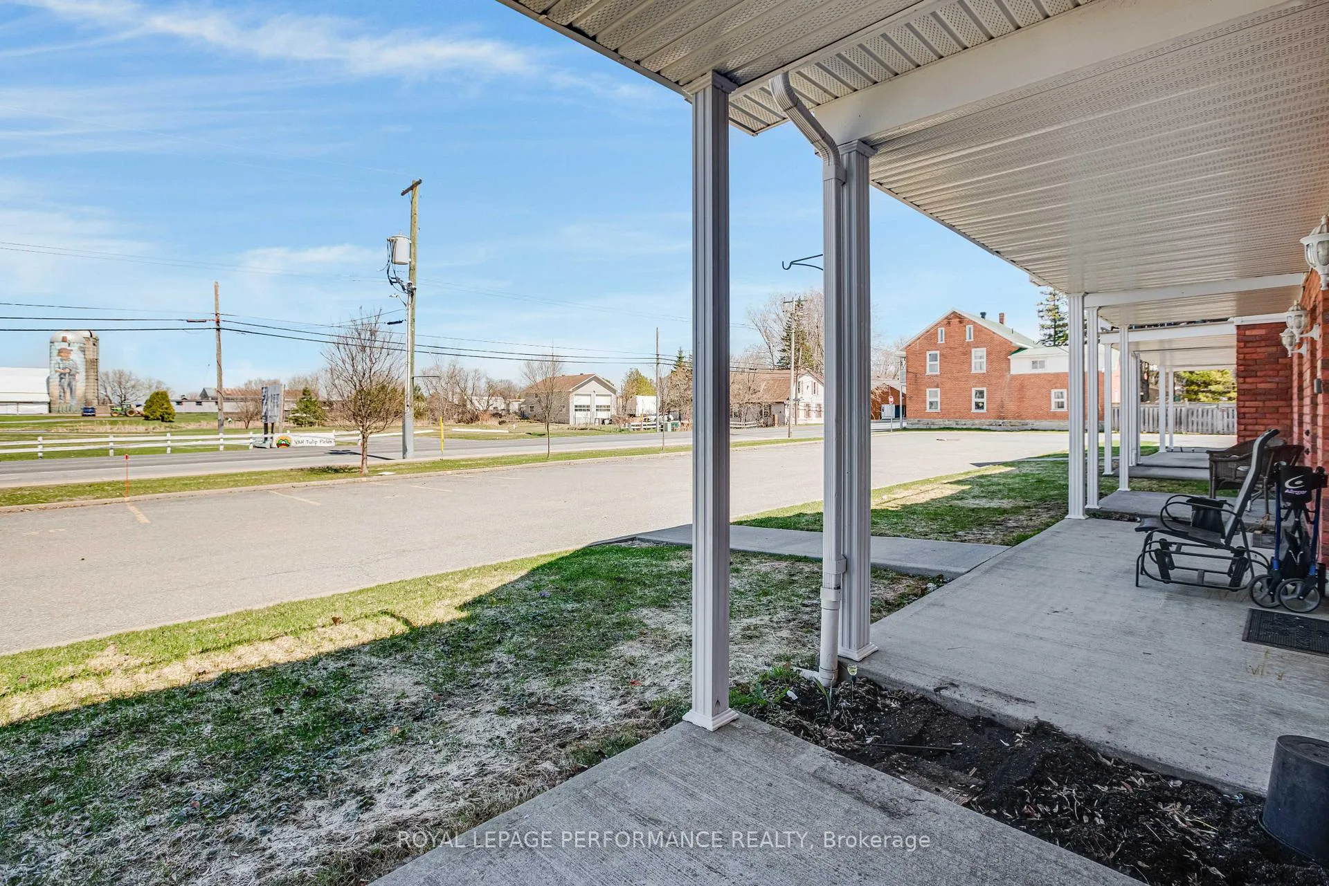 Photo 3 of Unit (4), 16 Pendleton Street, Champlain, Vankleek Hill — HOMEH
