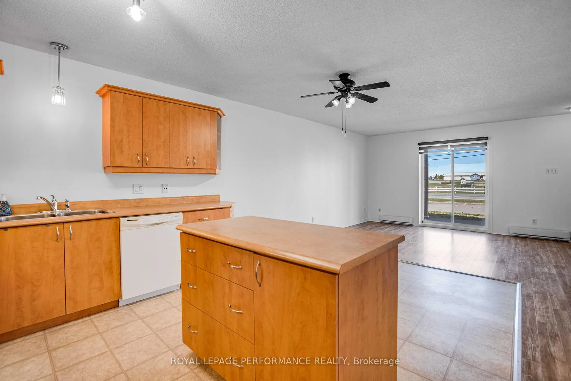 Photo 12 of Unit (4), 16 Pendleton Street, Champlain, Vankleek Hill — HOMEH
