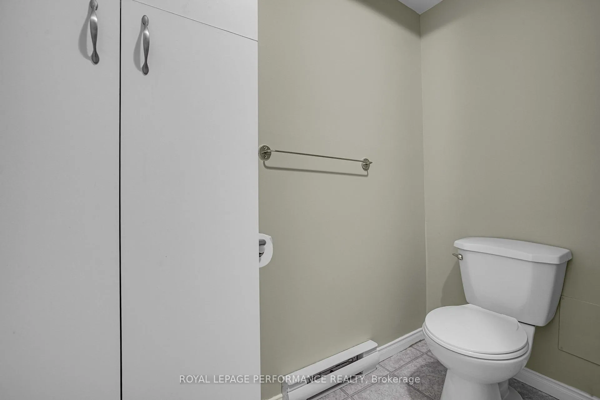 Photo 15 of Unit (4), 16 Pendleton Street, Champlain, Vankleek Hill — HOMEH
